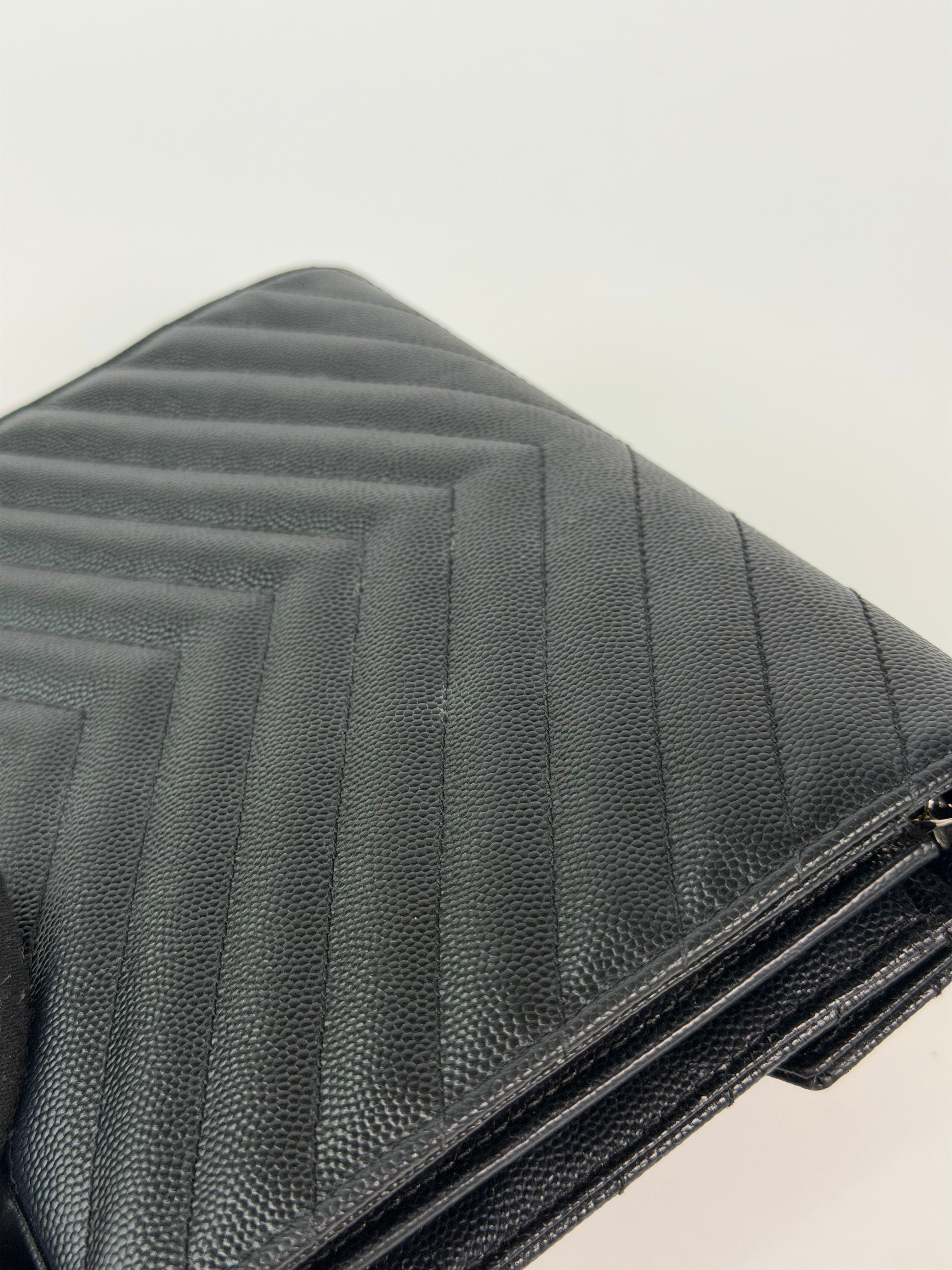 Saint Laurent Cassandre Chain Wallet In Black With Silver Hardware in good condition 100% authentic and preloved
