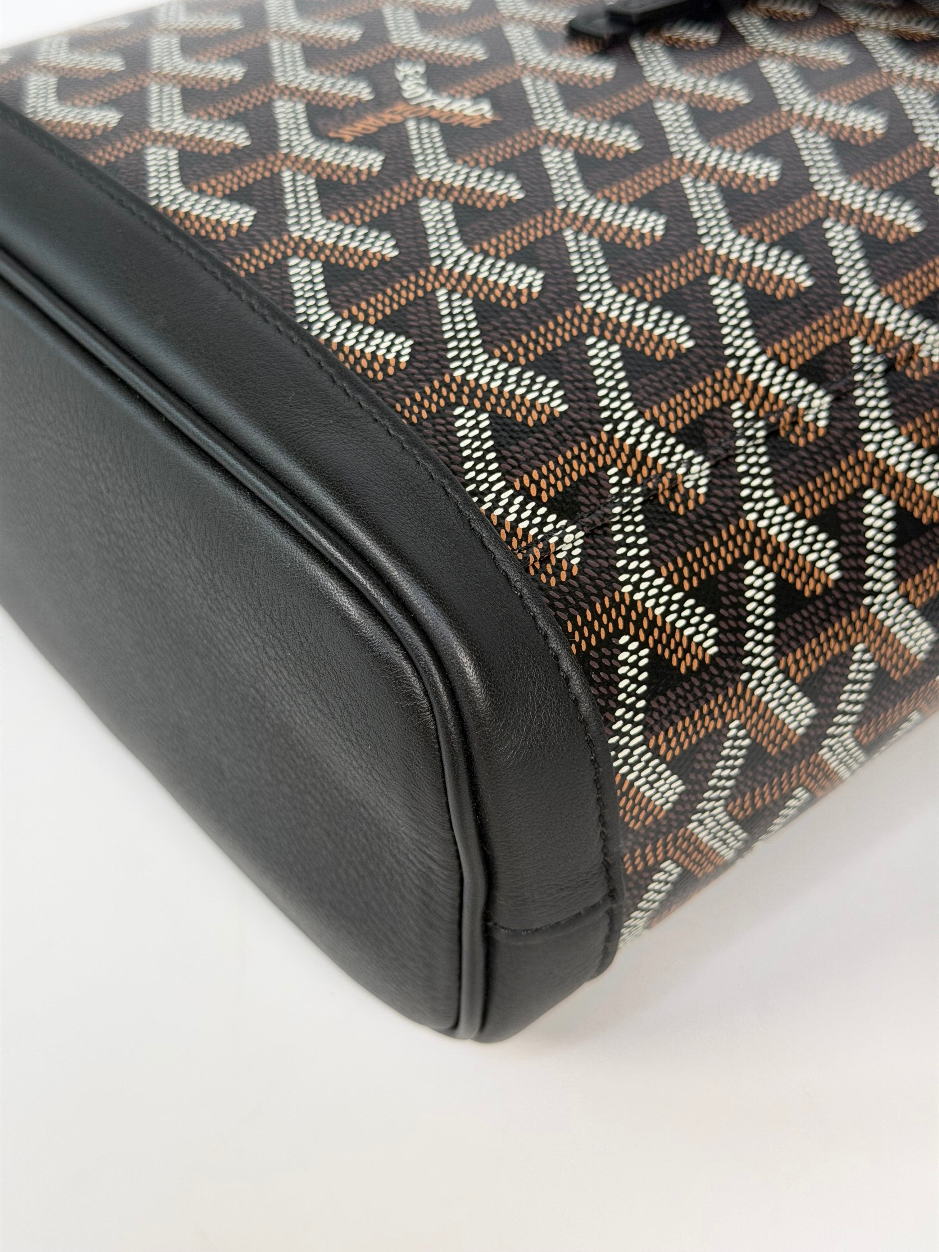 Goyard Mini Alpin Black Canvas, excellent condition pre loved condition. Verified by Luxe Cheshire. Insured next day delivery