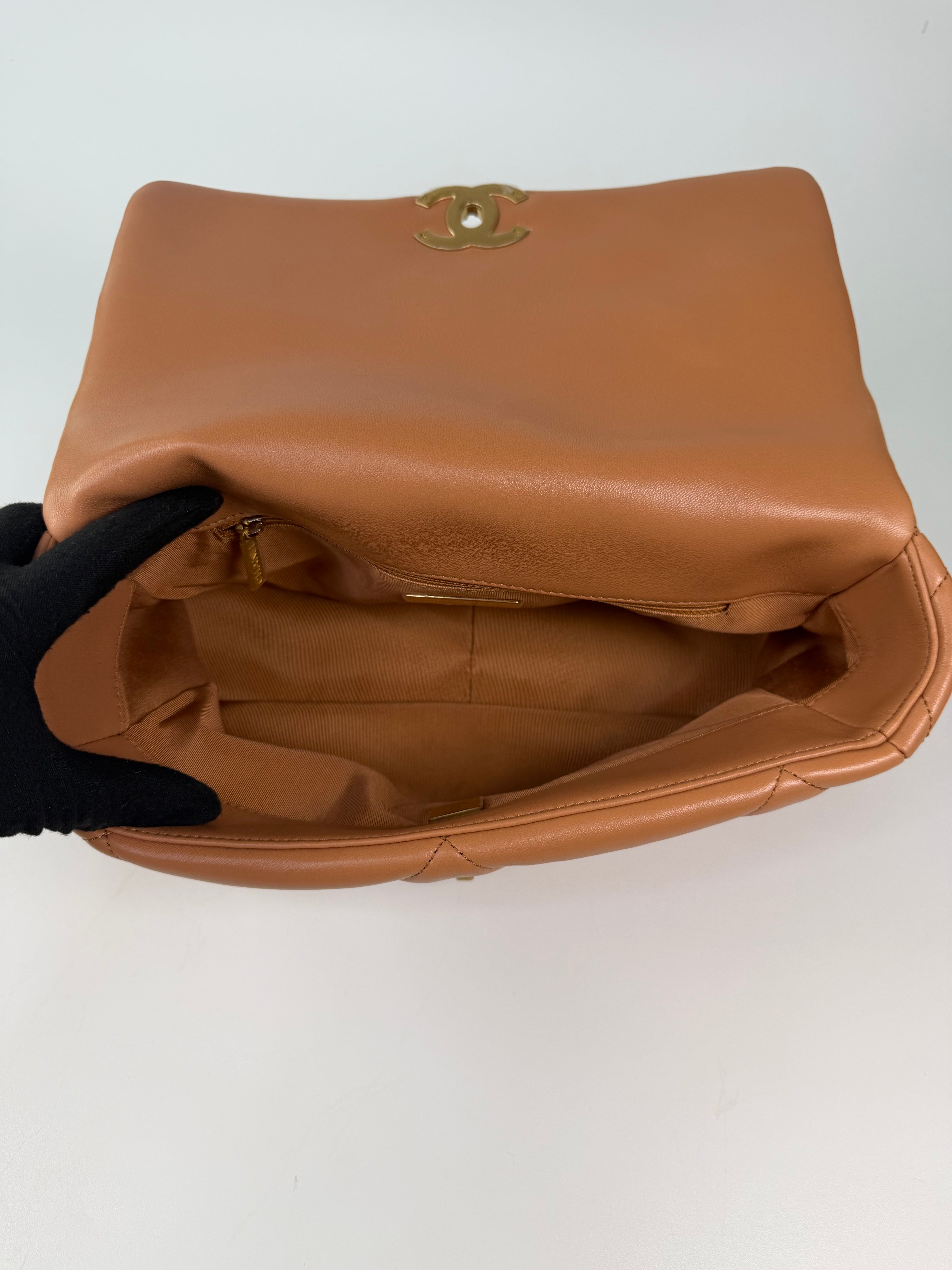 Chanel 19 Medium In Camel Lambskin Leather With Mixed Hardware in excellent condition 100% authentic and preloved