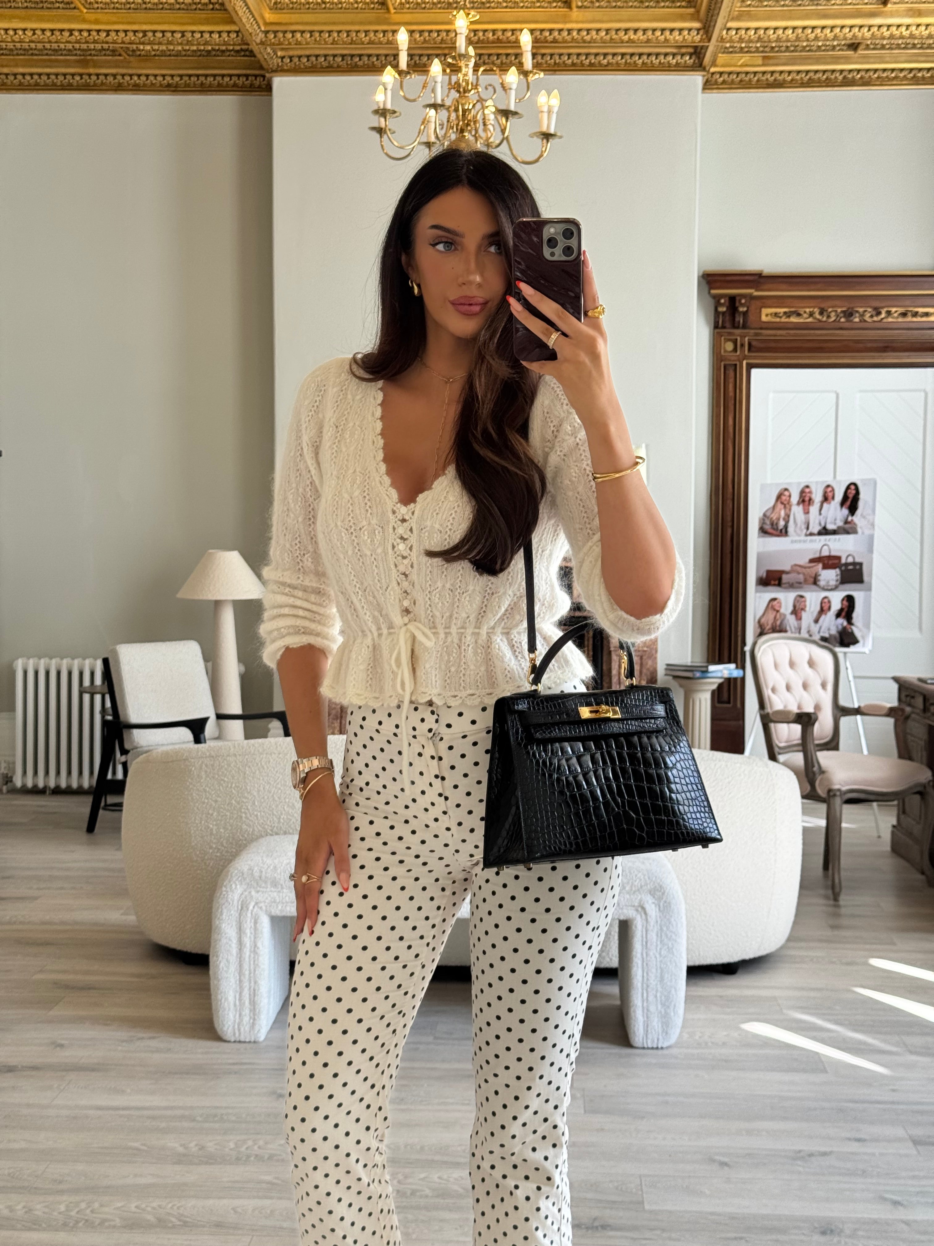 Hermès Vintage Kelly 28 In Shiny Black Crocodile With Gold Hardware Authentic