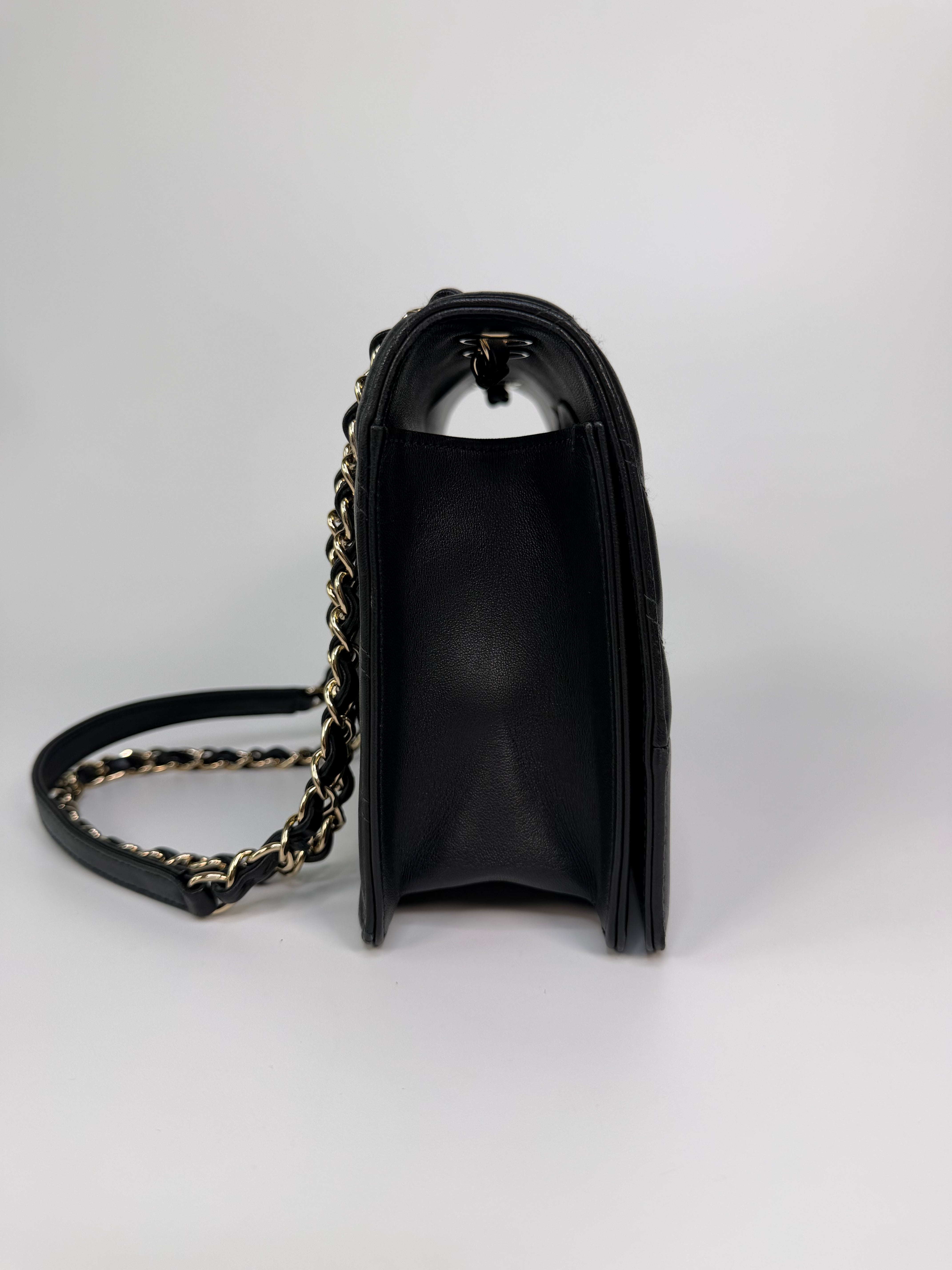 Chanel Chevron Flap In Black Lambskin Leather With Gold Hardware. Authentic and preloved in excellent condition. 100% guarantee