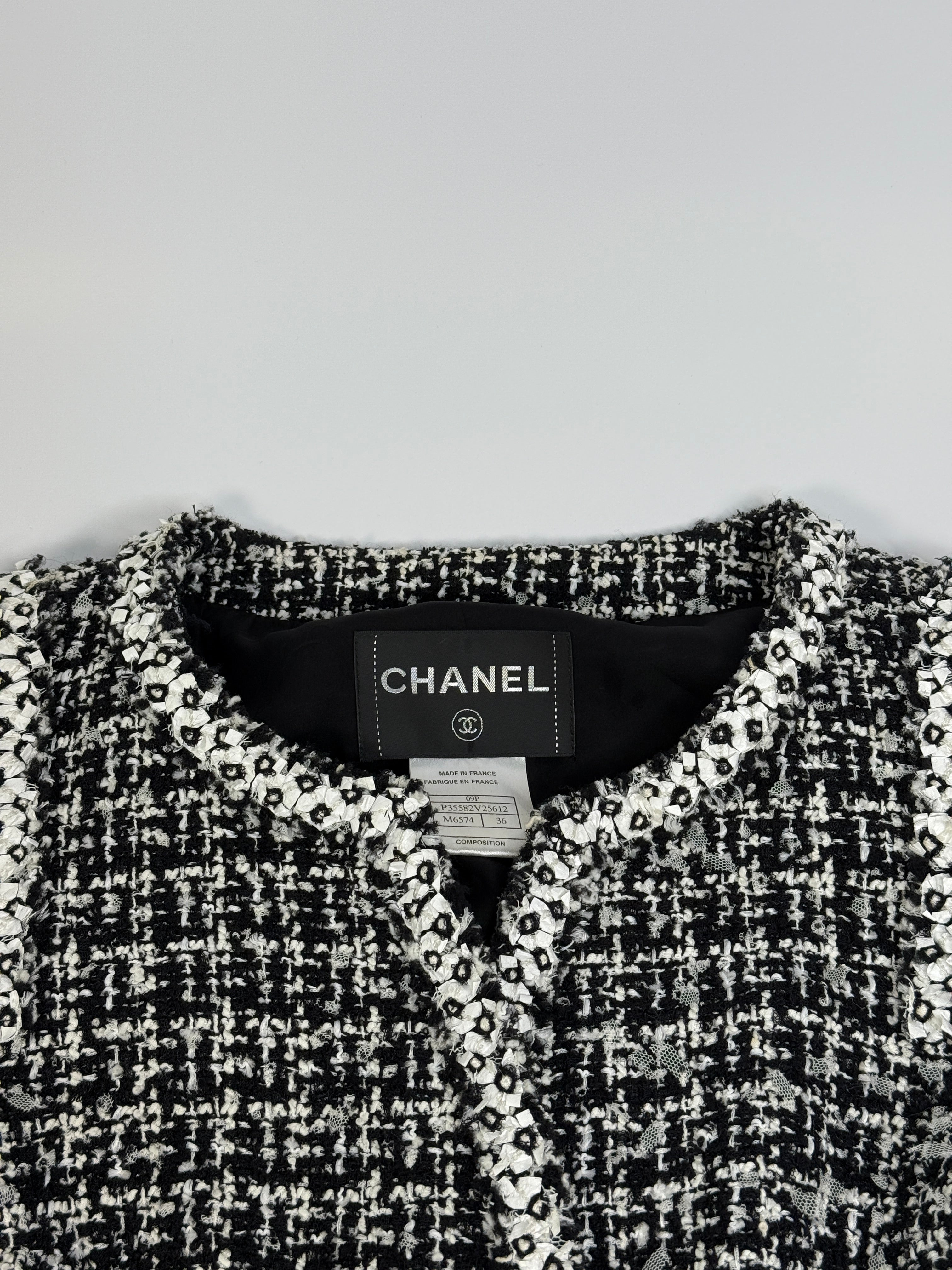 Chanel Tweed Jacket (Size 36/UK8)