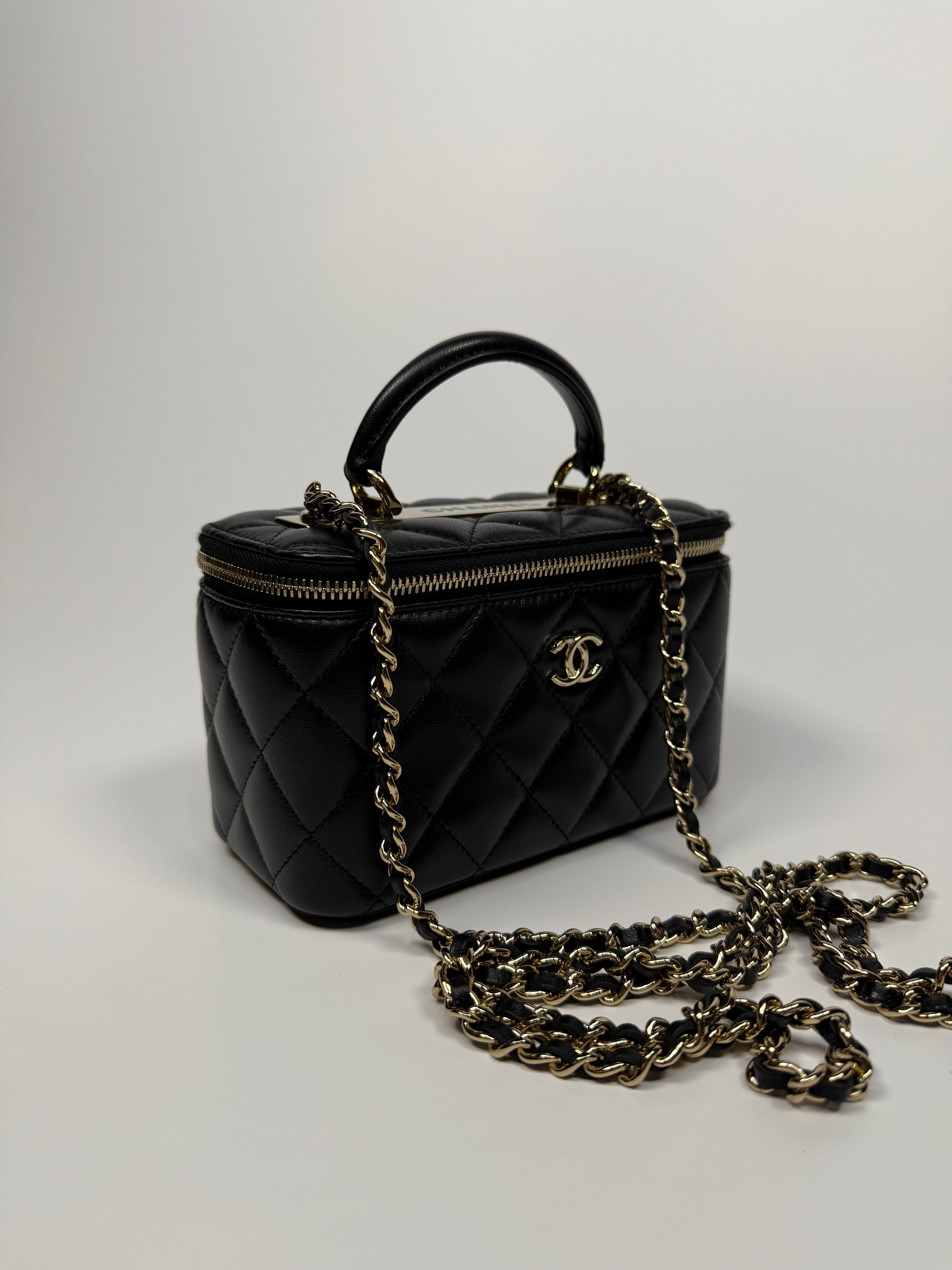 Chanel Vanity Trendy Top Handle In Black Lambskin With Gold Hardware In Excellent Condition. Authentic and Preloved.