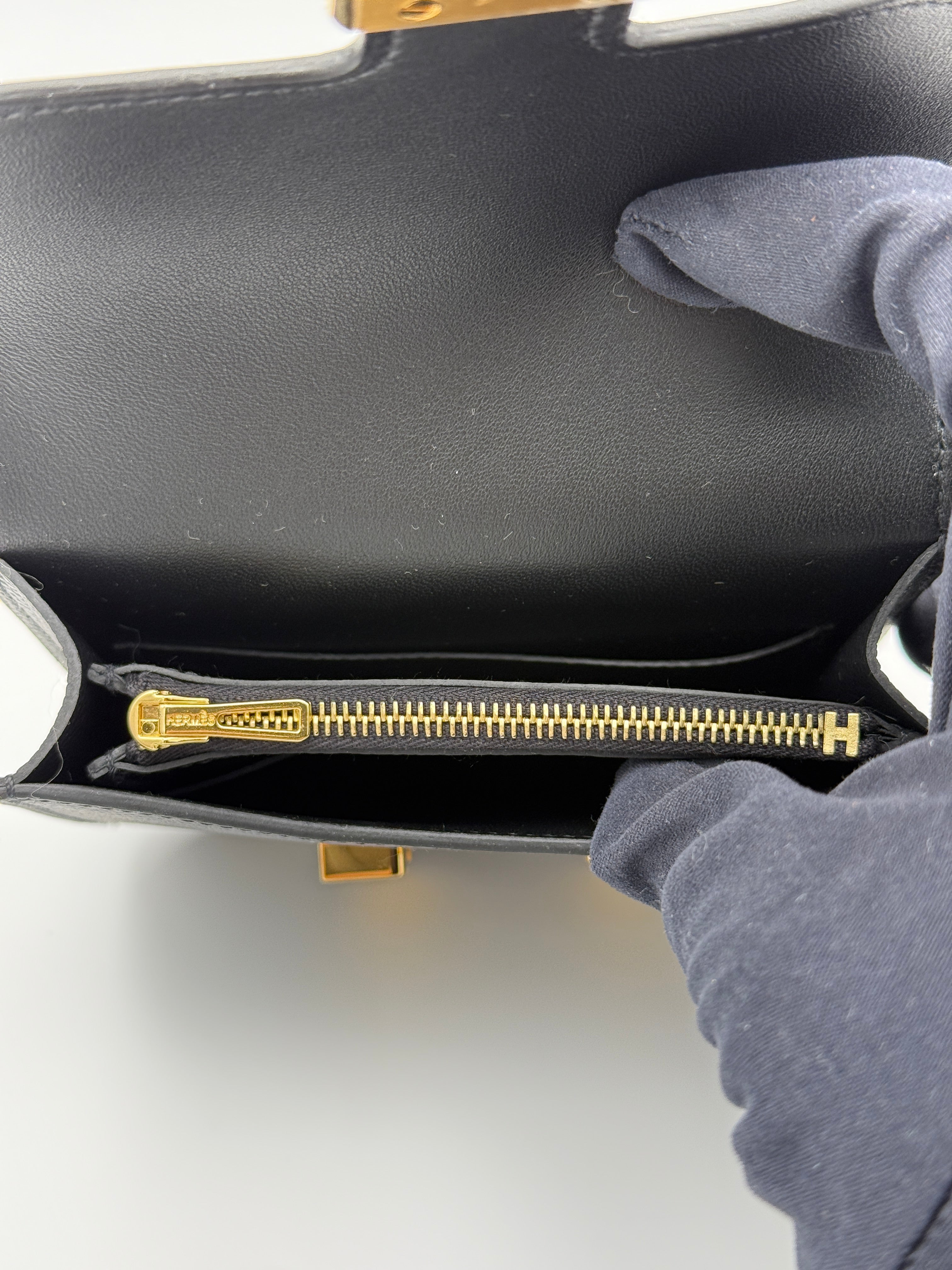 Authentic Pre Loved Hermès Constance Slim Wallet In Black Epsom Leather With Gold Hardware New & Unused Condition