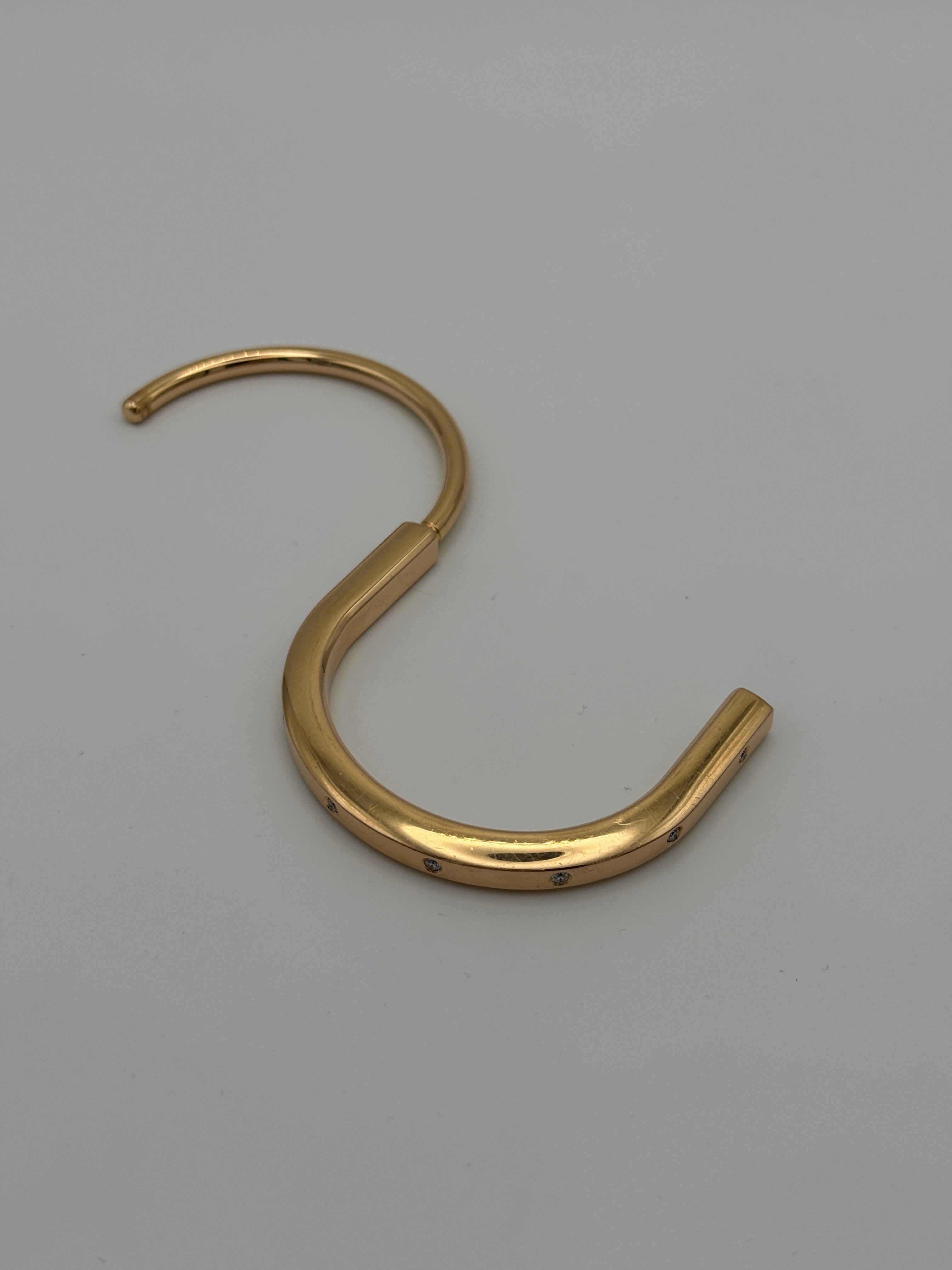 Tiffany & Co Diamond Lock Bangle Yellow Gold with Diamond Accents