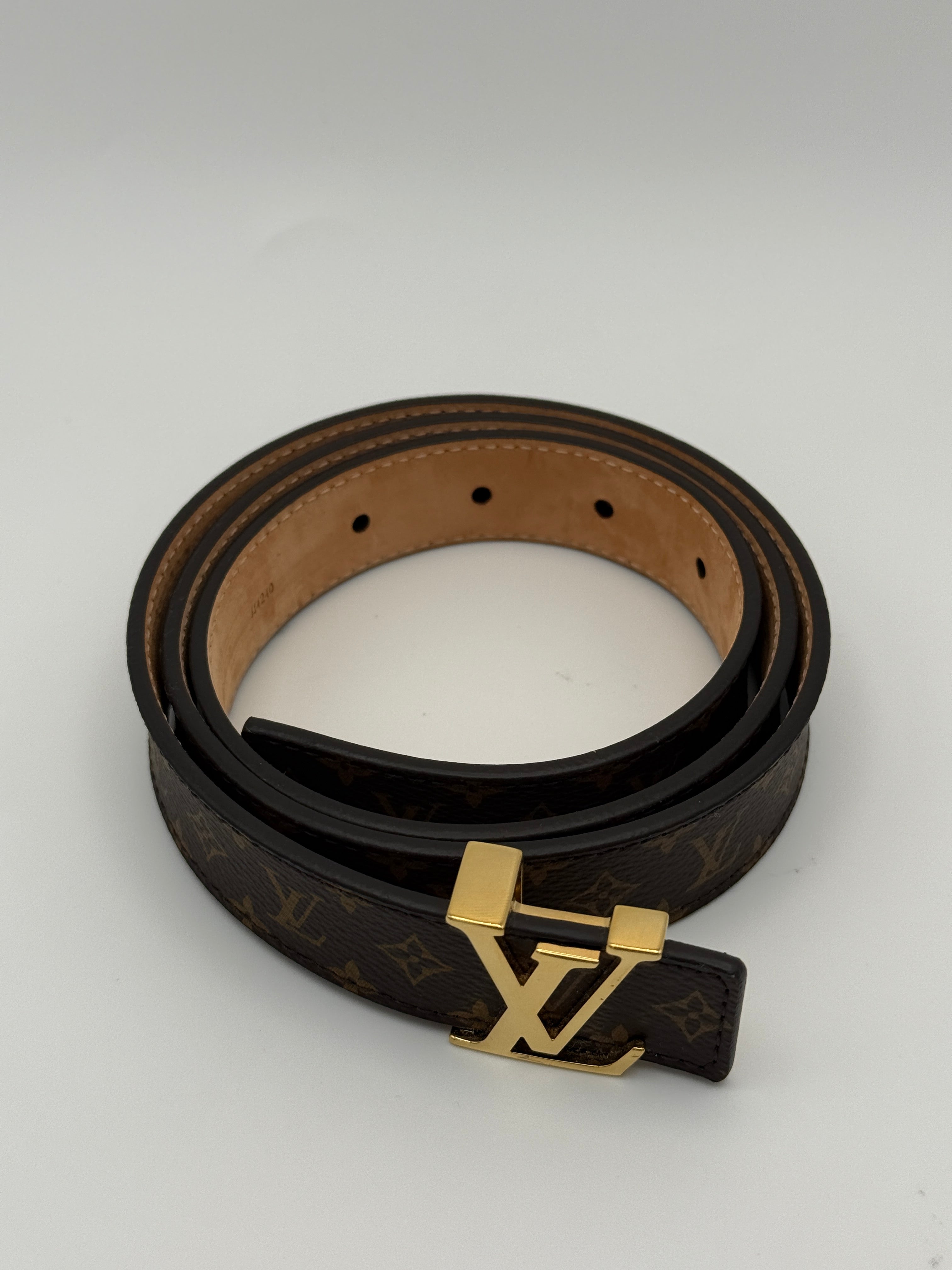 Louis Vuitton Belt (Size 85/34)