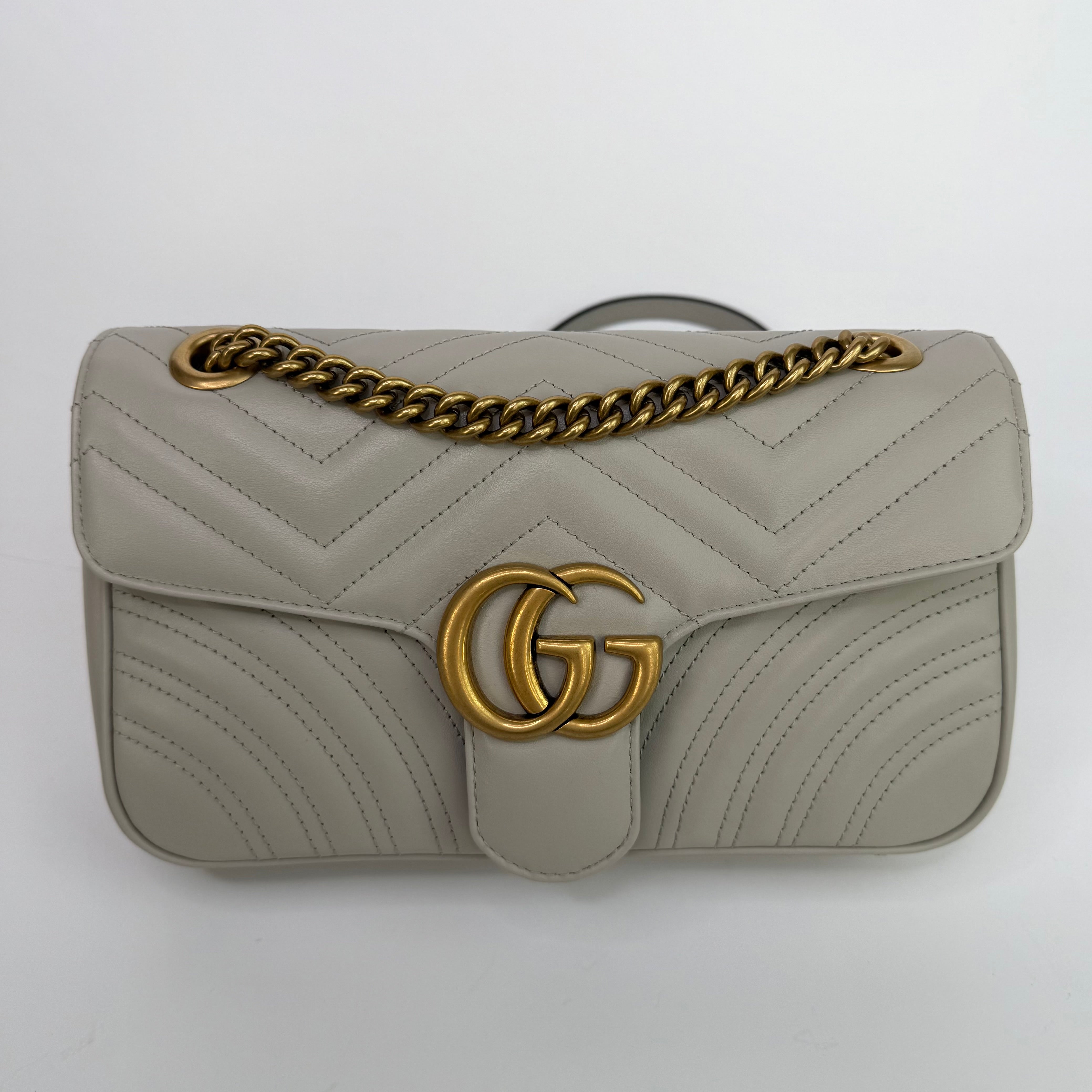Gucci GG Medium Marmont Matelasse Shoulder Bag