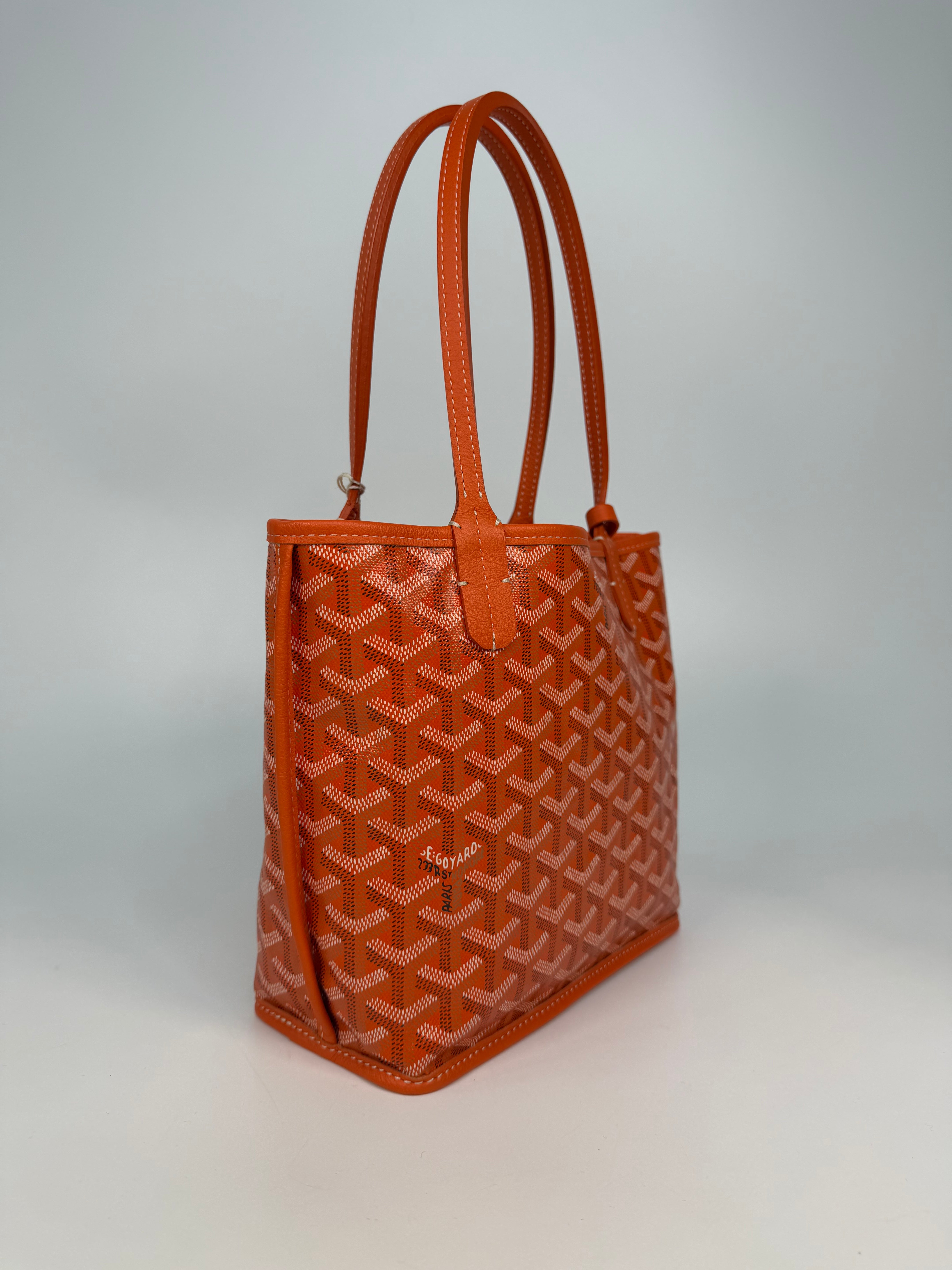 Goyard Mini Anjou Orange Leather, excellent condition pre loved condition. Verified by Luxe Cheshire. Insured next day delivery