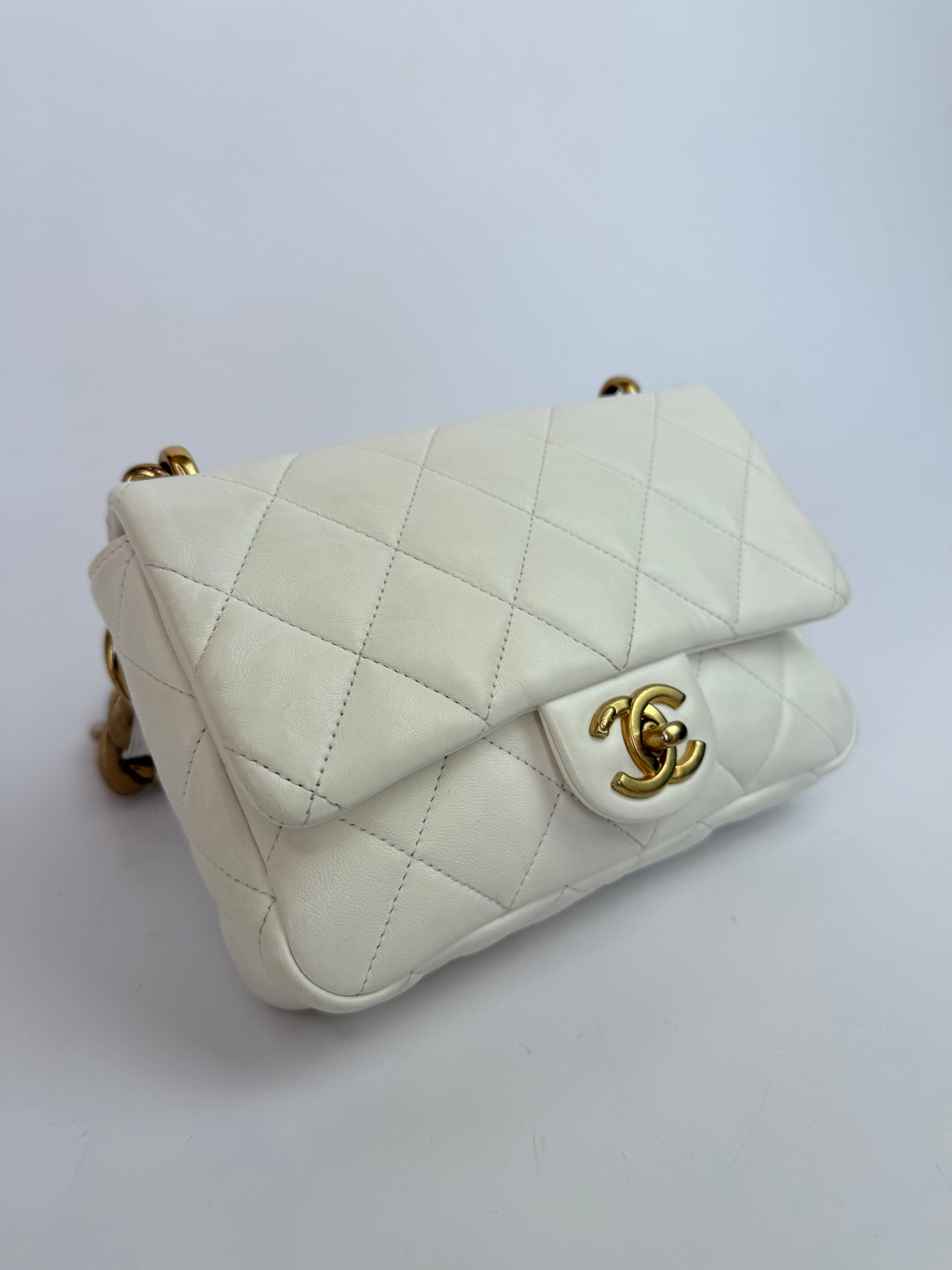 Chanel Seasonal Mini Flap Bag
Pre Loved & Authentic
