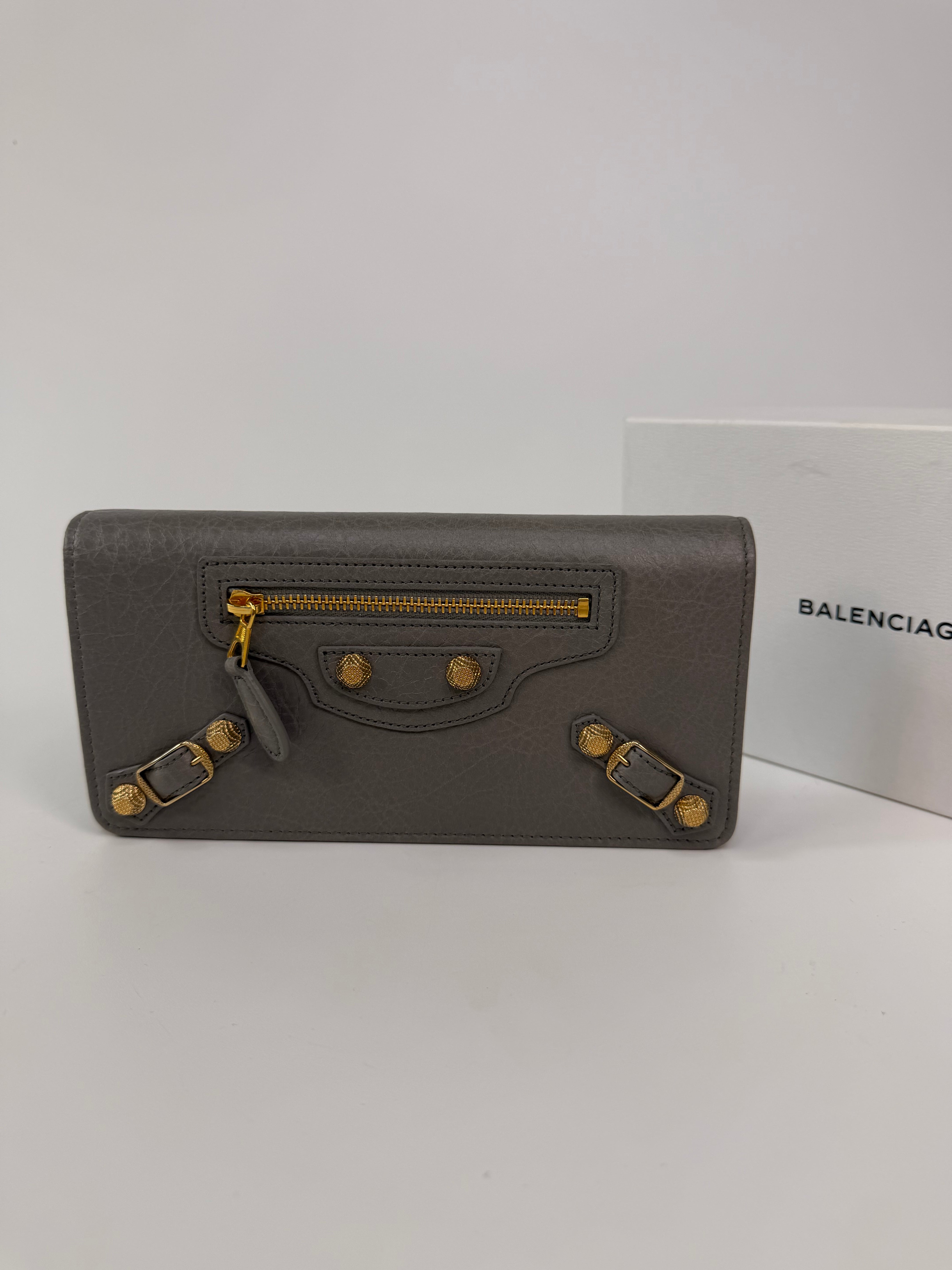 Balenciaga Le City Money Long Wallet In Grey Lambskin Gold Hardware. Authentic and preloved in excellent condition. 100% guarantee