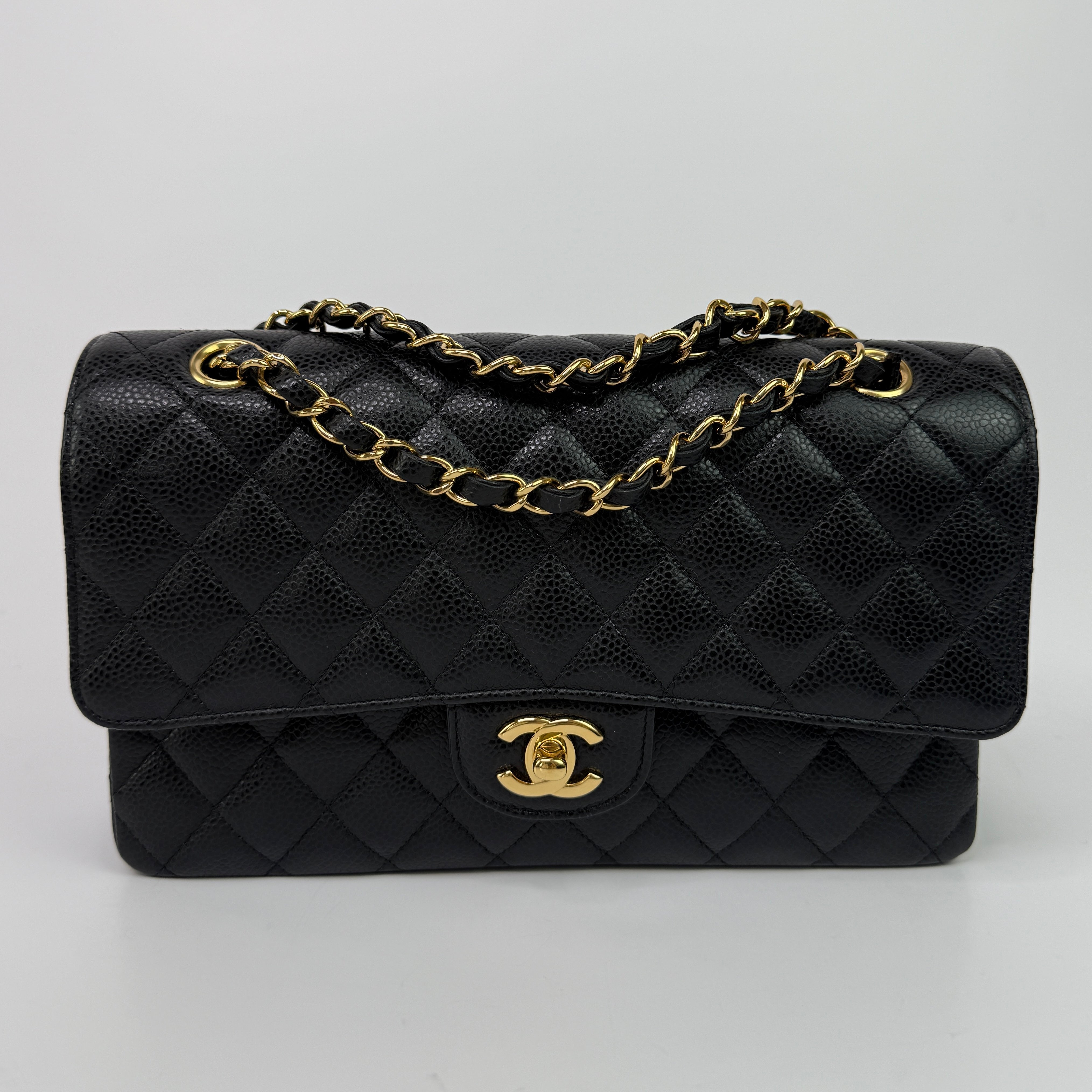 Chanel Medium Classic Double Flap Black Caviar With GHW