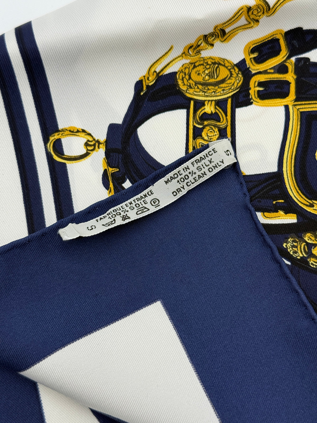 Hermès Brides De Gala Carre 90 Silk Scarf. 100% authentic and preloved in excellent condition