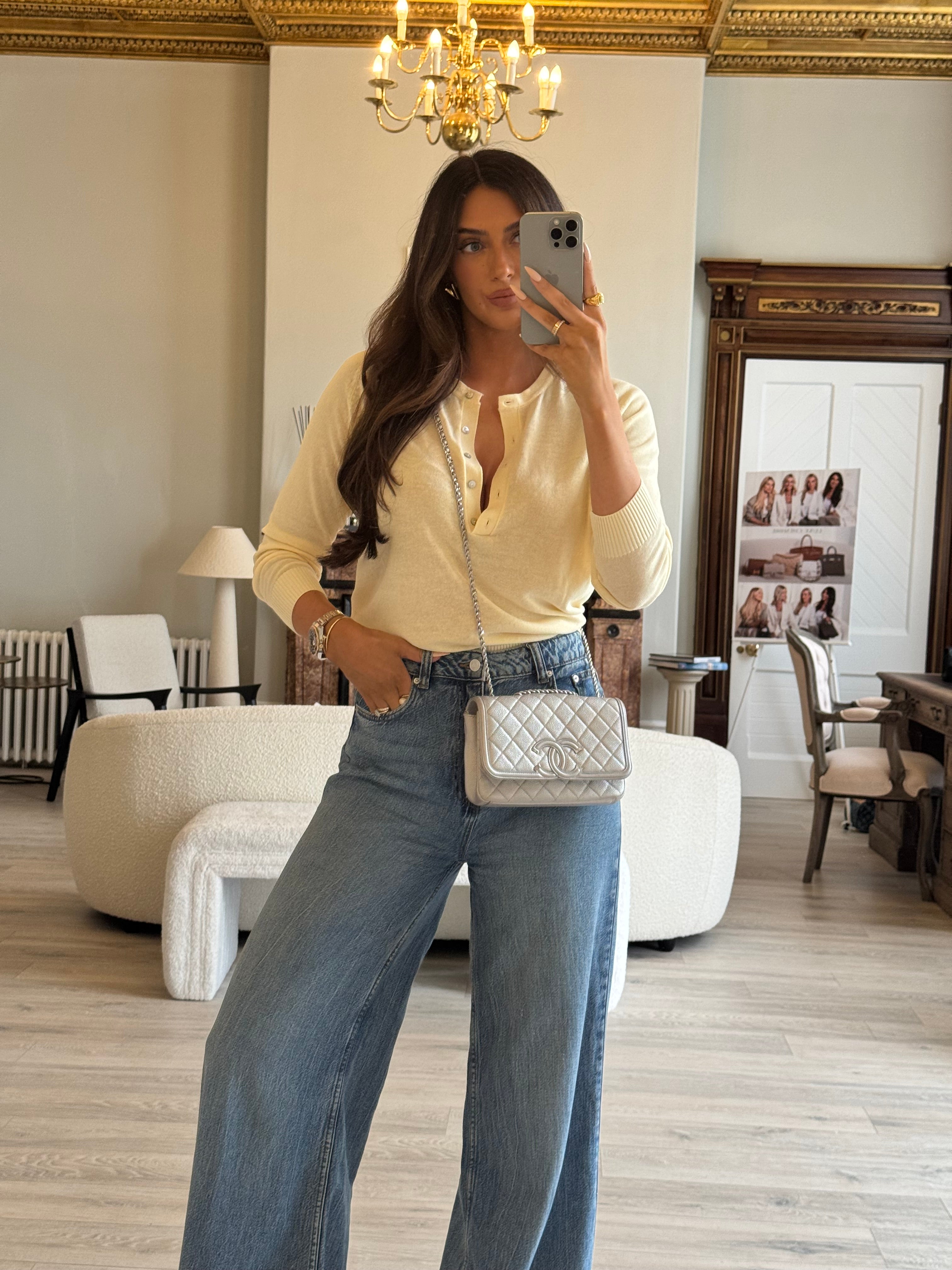 Chanel CC Filigree Wallet On Chain
Pre Loved & Authentic