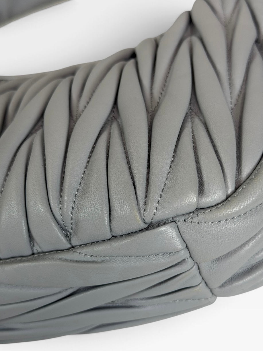 Miu Miu Wander Bag In Pearl Gray Leather With Gold Hardware