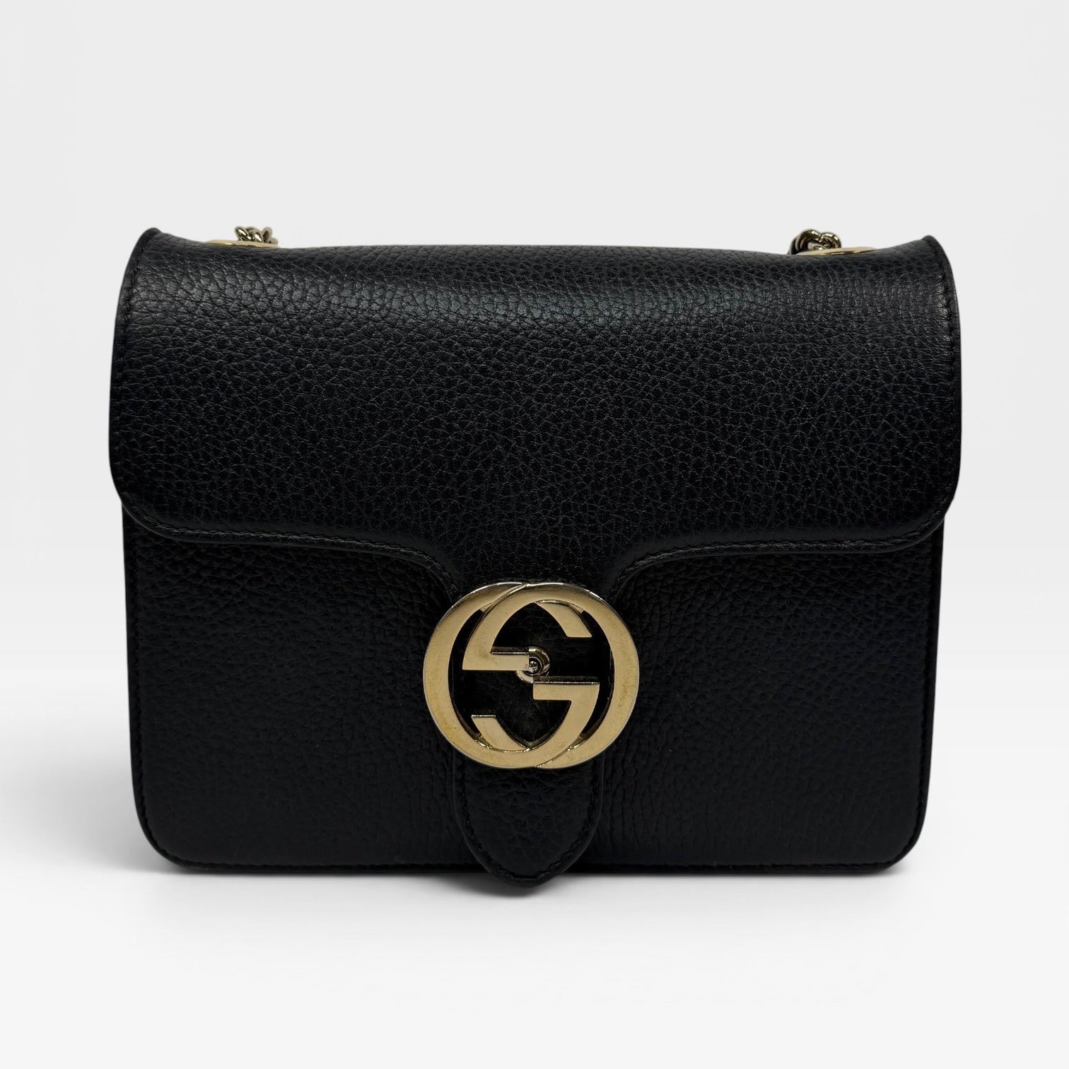Gucci Interlocking G Wallet On Chain
