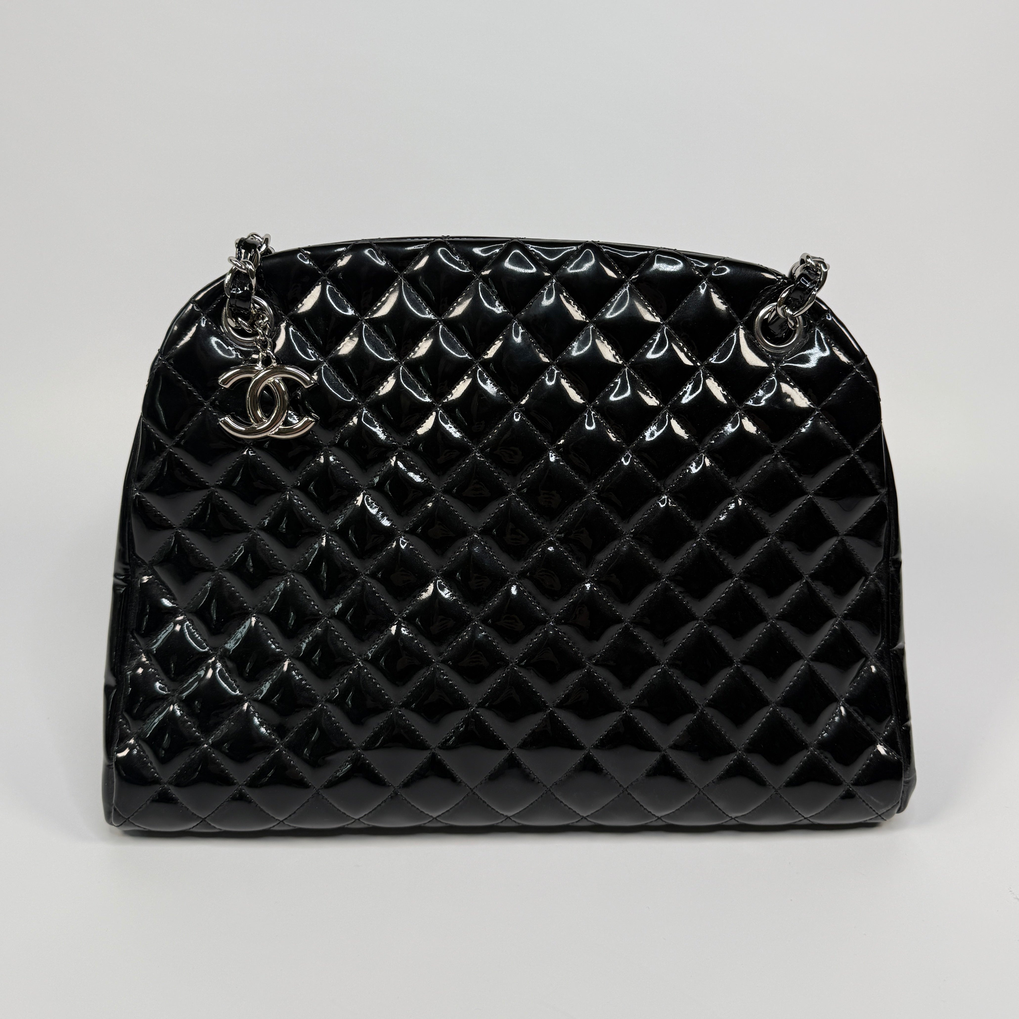 Chanel Mademoiselle Bowling Bag
Pre Loved & Authentic