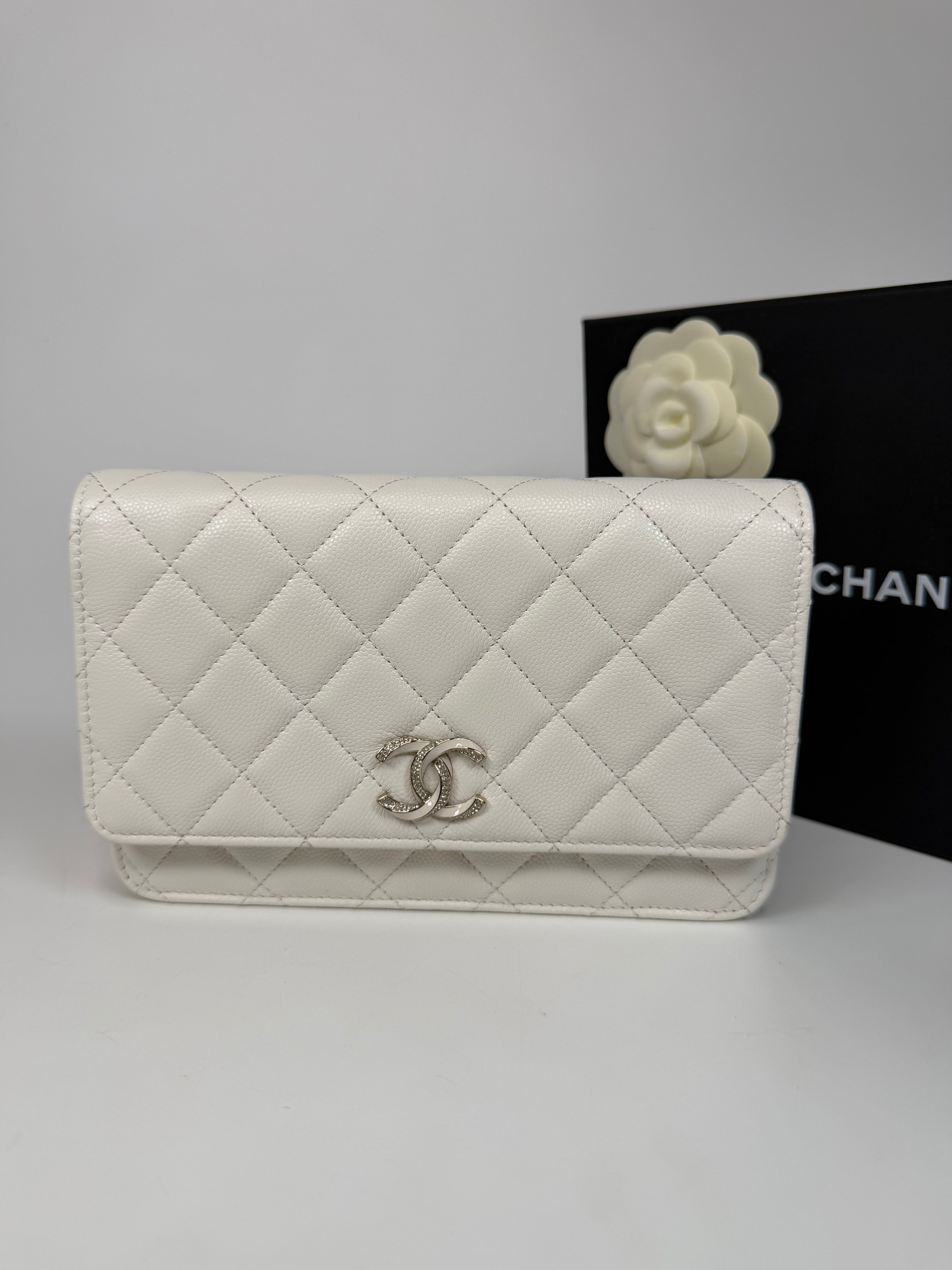 Chanel Wallet On Chain In White Caviar Leather With Pale Gold Hardware