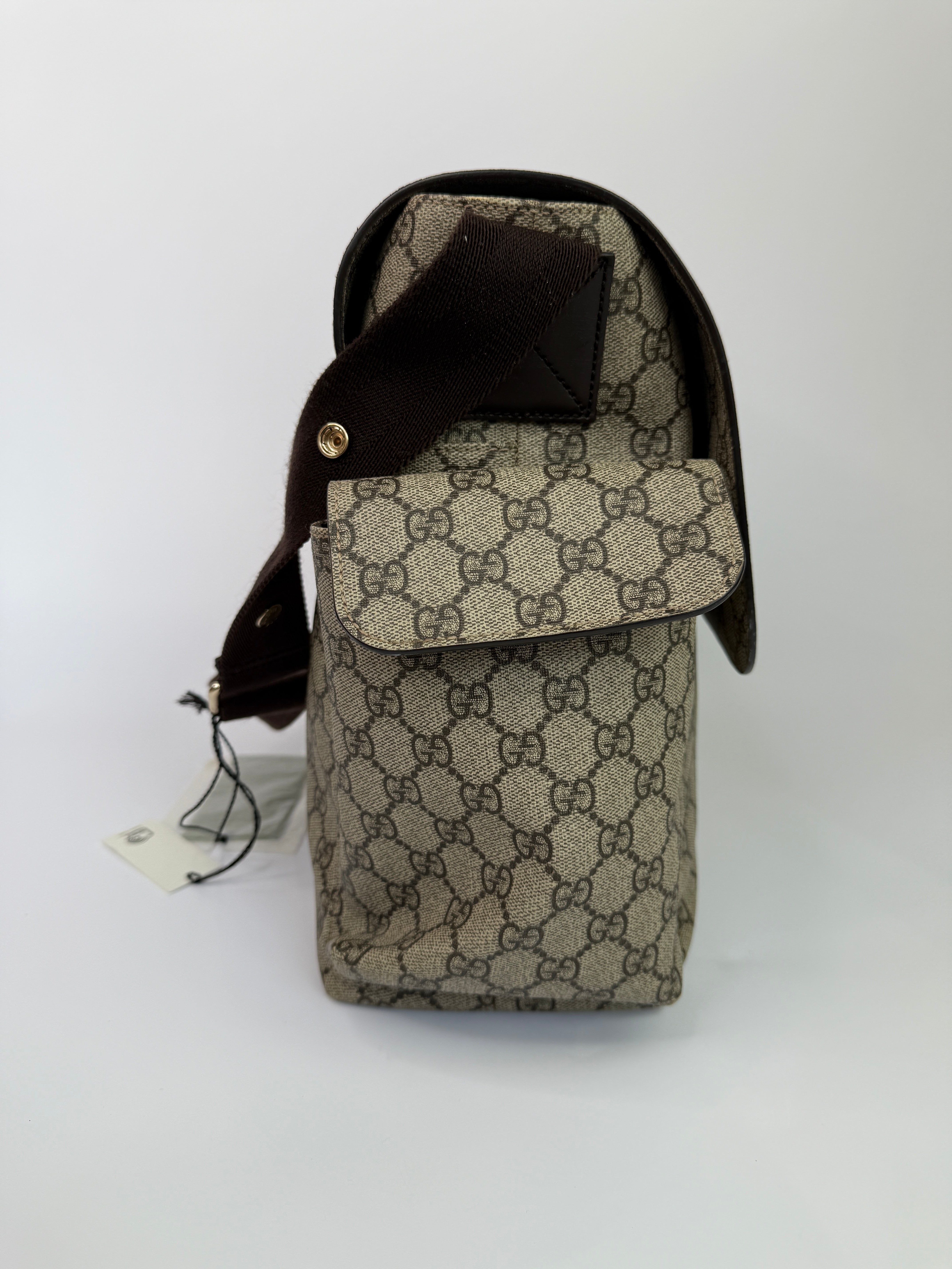 Gucci GG Supreme Medium Baby Changing Bag