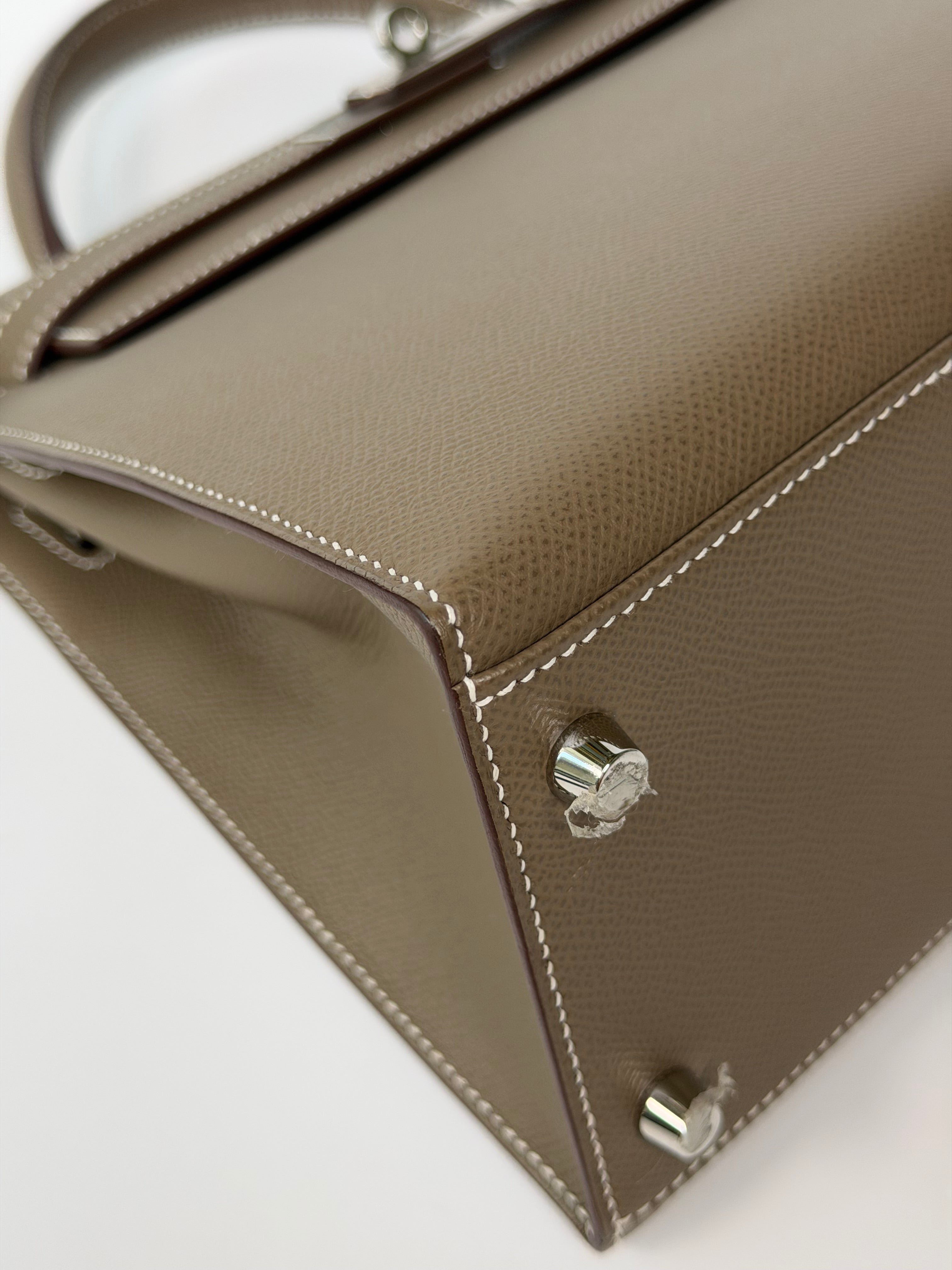 Hermès Kelly 28 In Etoupe Epsom Leather With Palladium Hardware