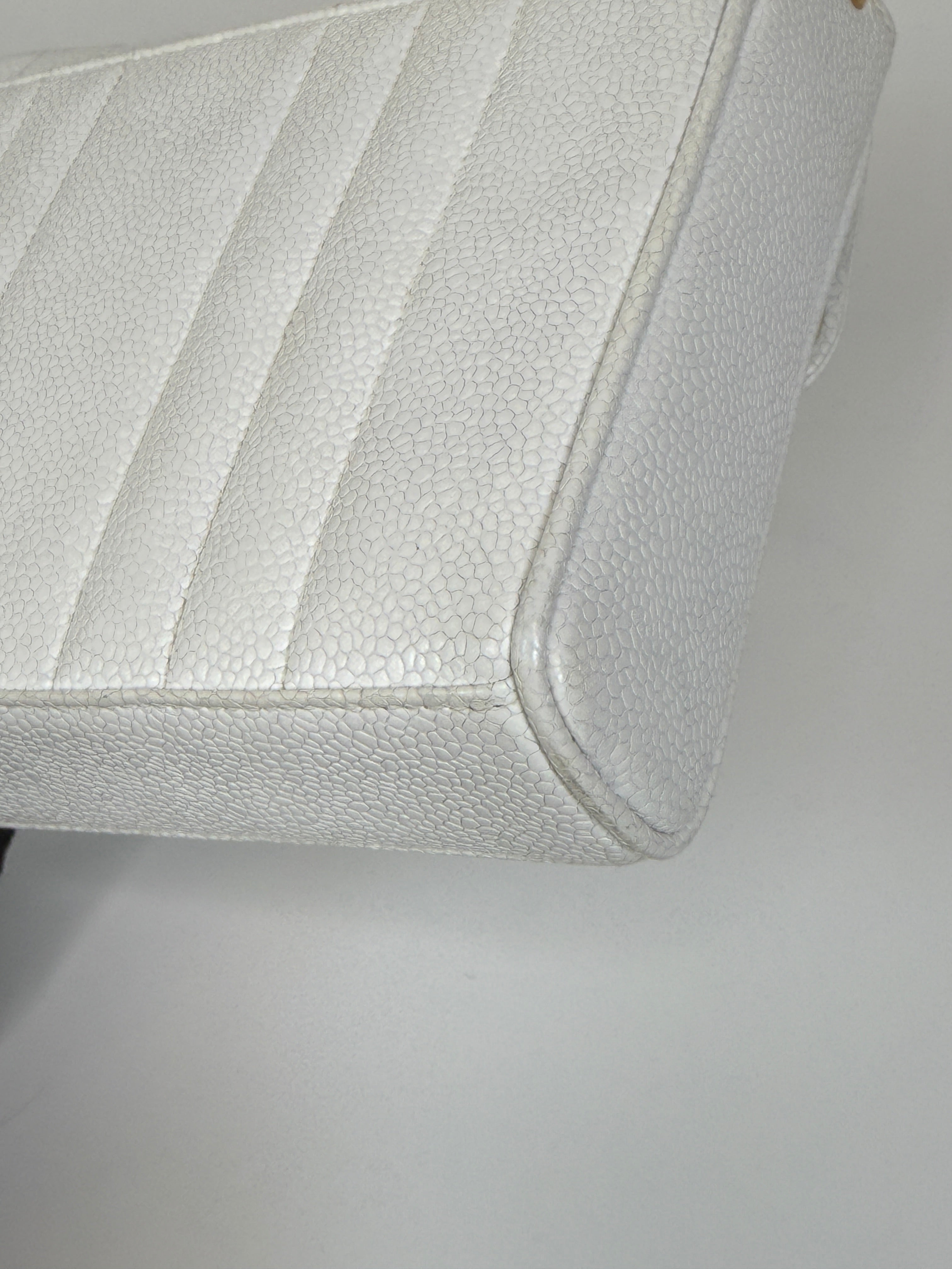 Chanel Vintage Mini Square Flap In White Caviar Leather With 24kt Gold Hardware. Excellent condition 100% Authenticity Guarantee