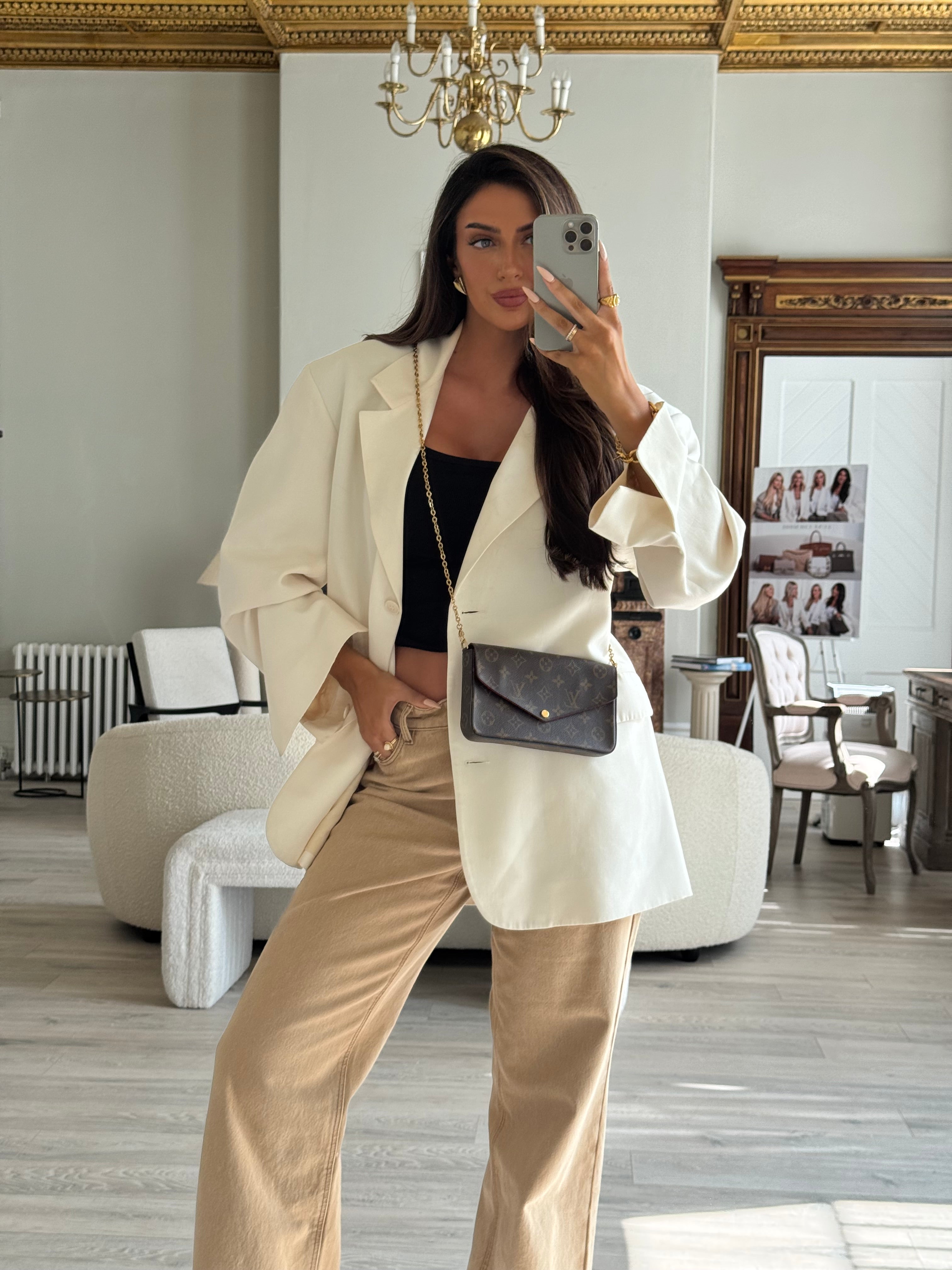 Louis Vuitton Monogram Felicie Pochette