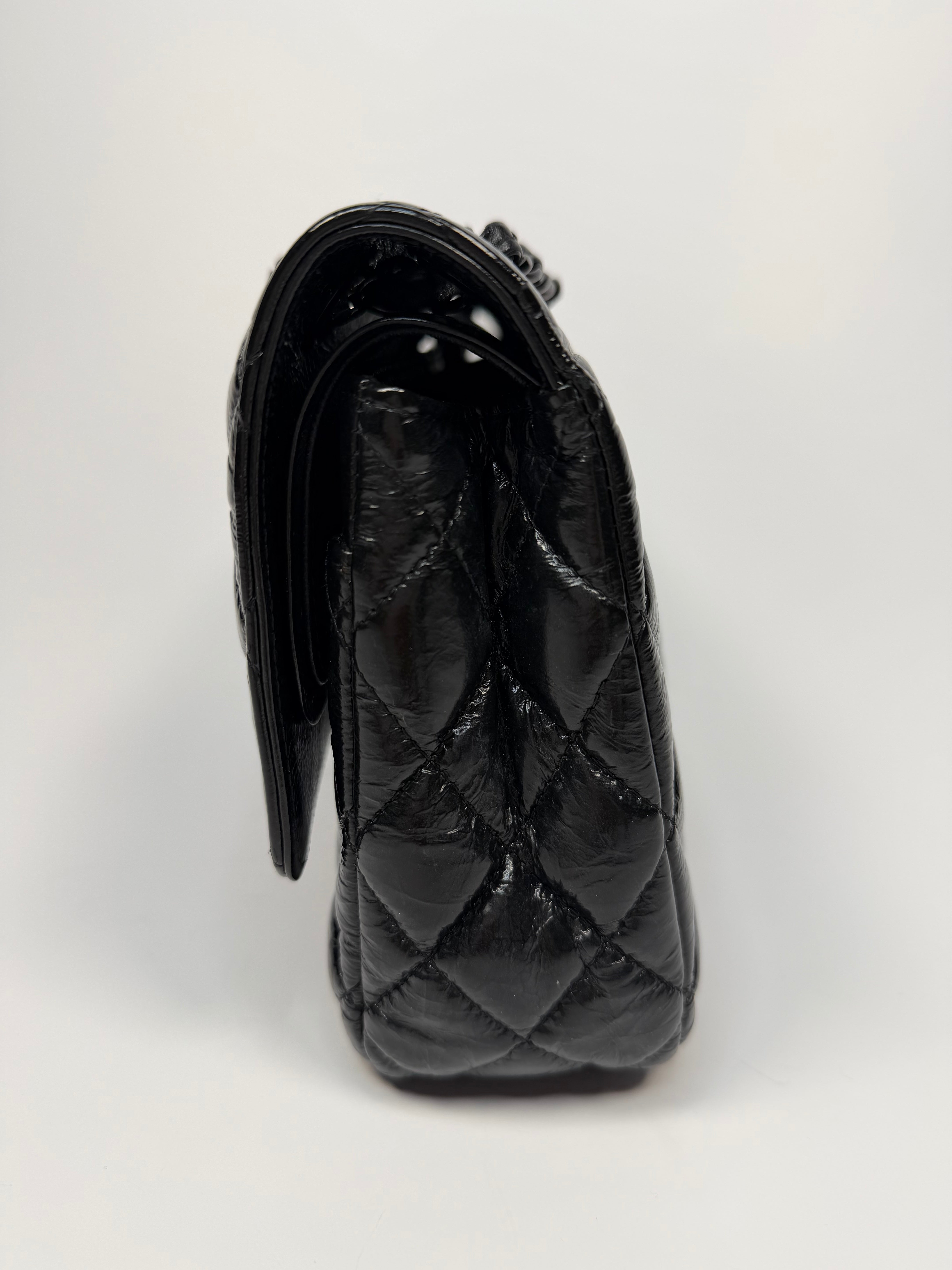 Chanel Medium So Black Calfskin Leather Classic Double Flap In Very Good Condition. Authentic and preloved. 100% Authenticity Guarantee.