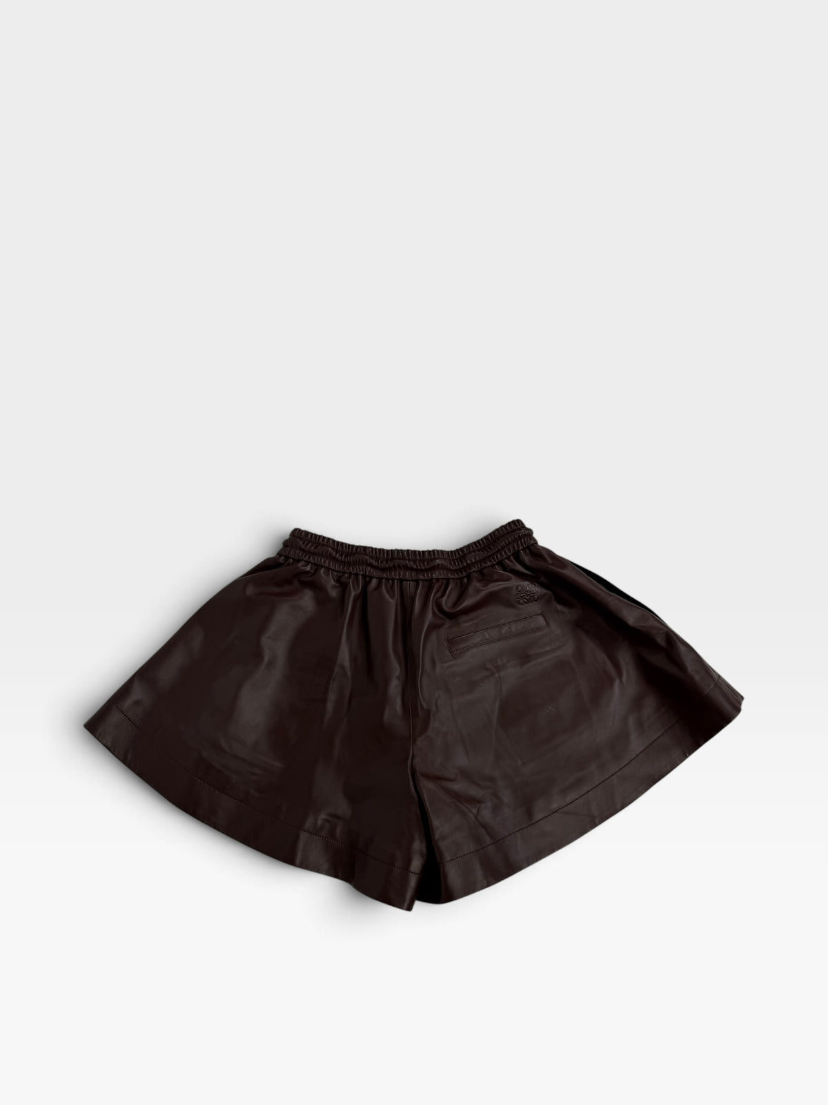 Loewe Shorts In Chocolate Brown Leather (Size S / UK 8) 100% authentic and preloved in excellent condition