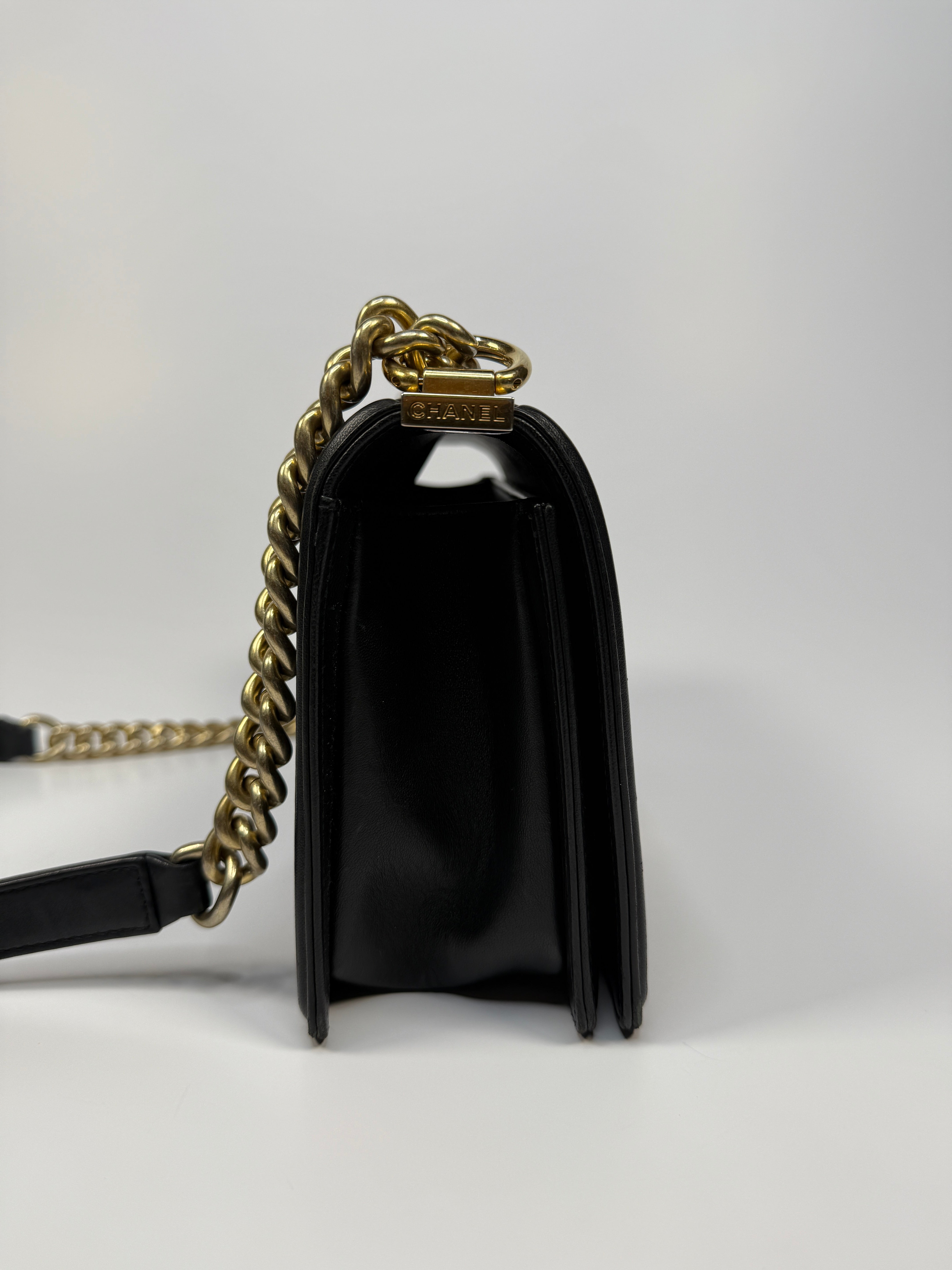 Chanel Boy Bag Medium In Black Lambskin Leather With Gold Hardware
Pre Loved & Authentic