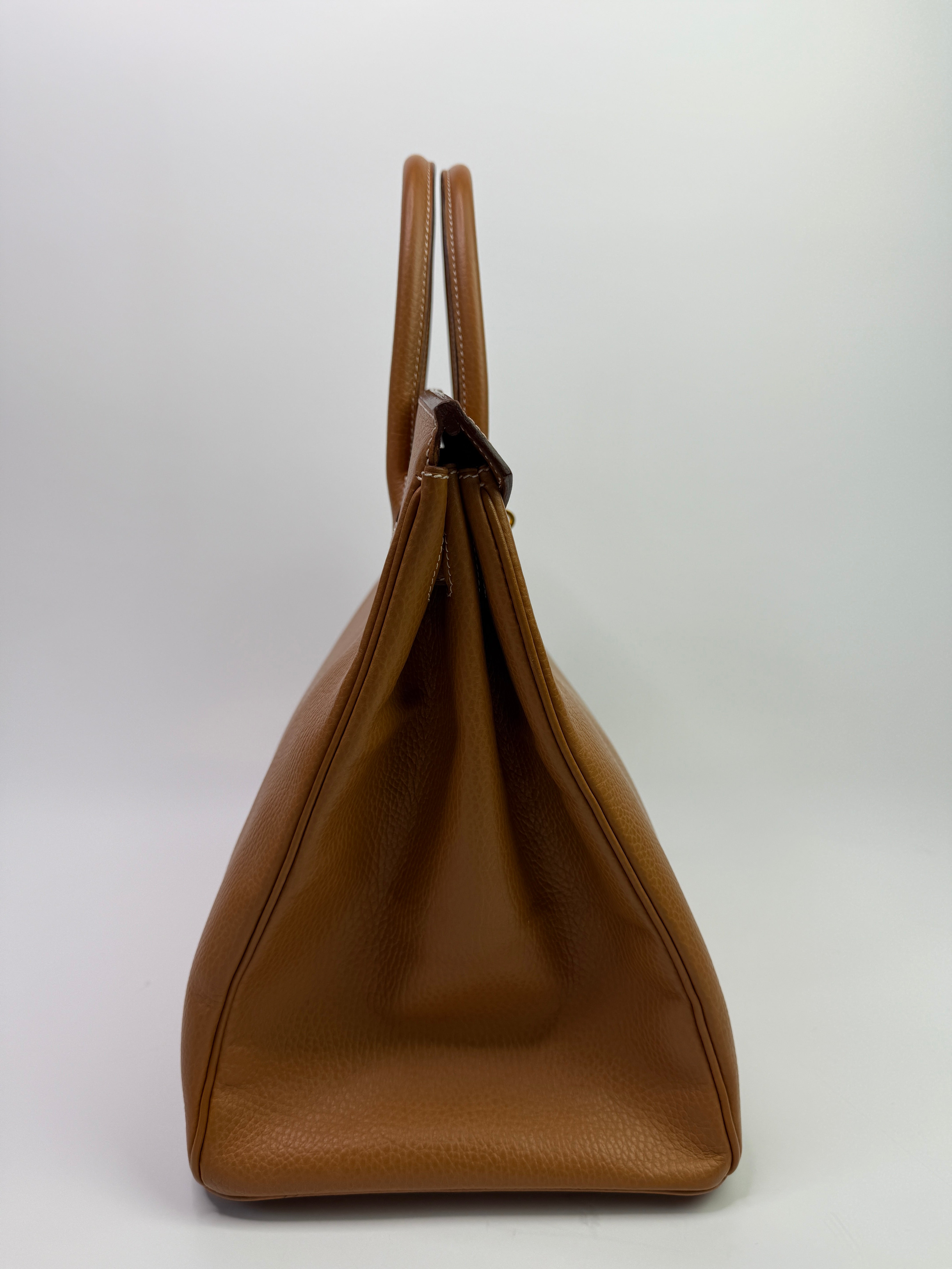 Hermès Birkin 40 In Gold Courchevel Leather With GHW