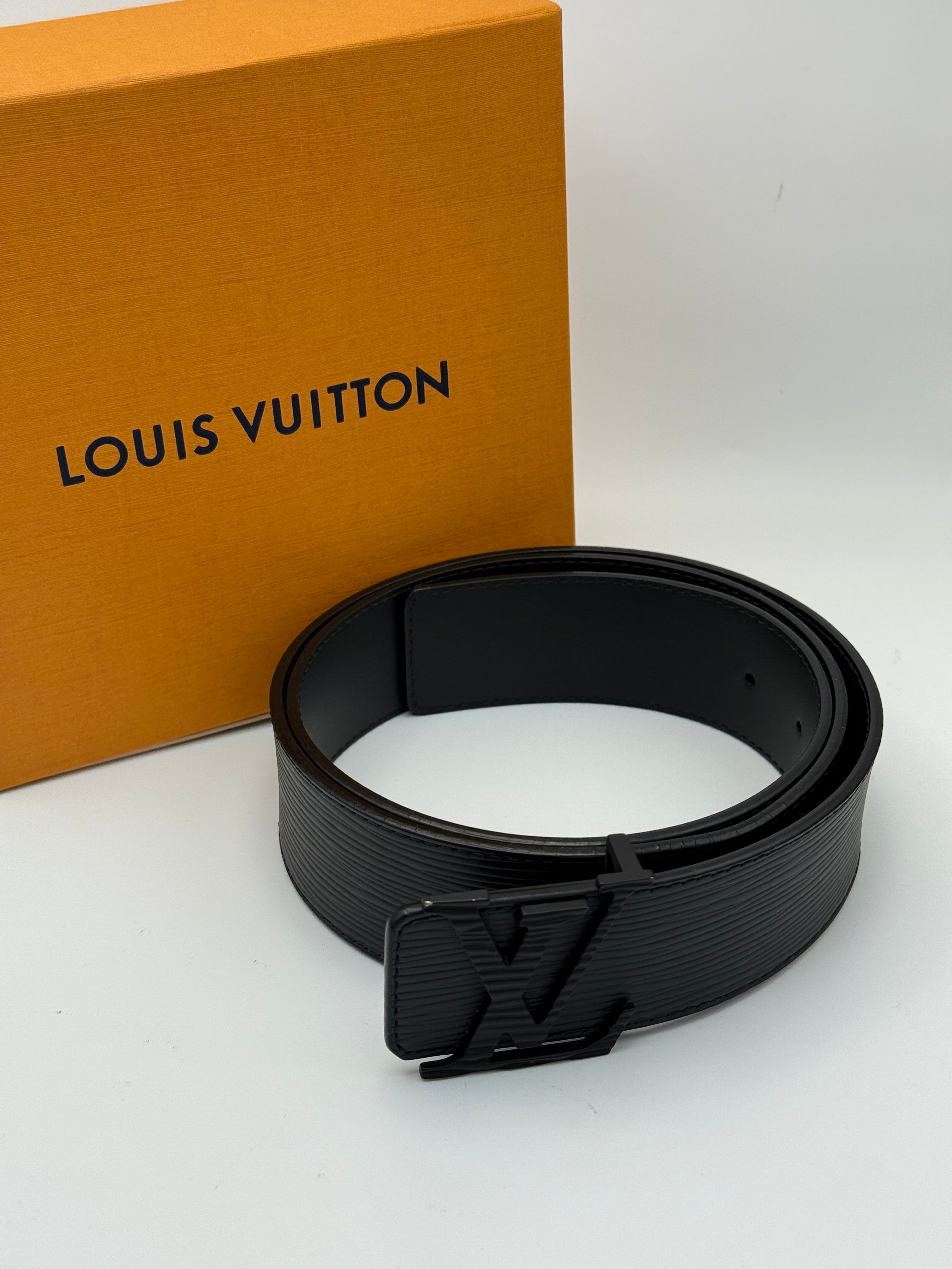 Louis Vuitton Initials Belt (Size 95/38)