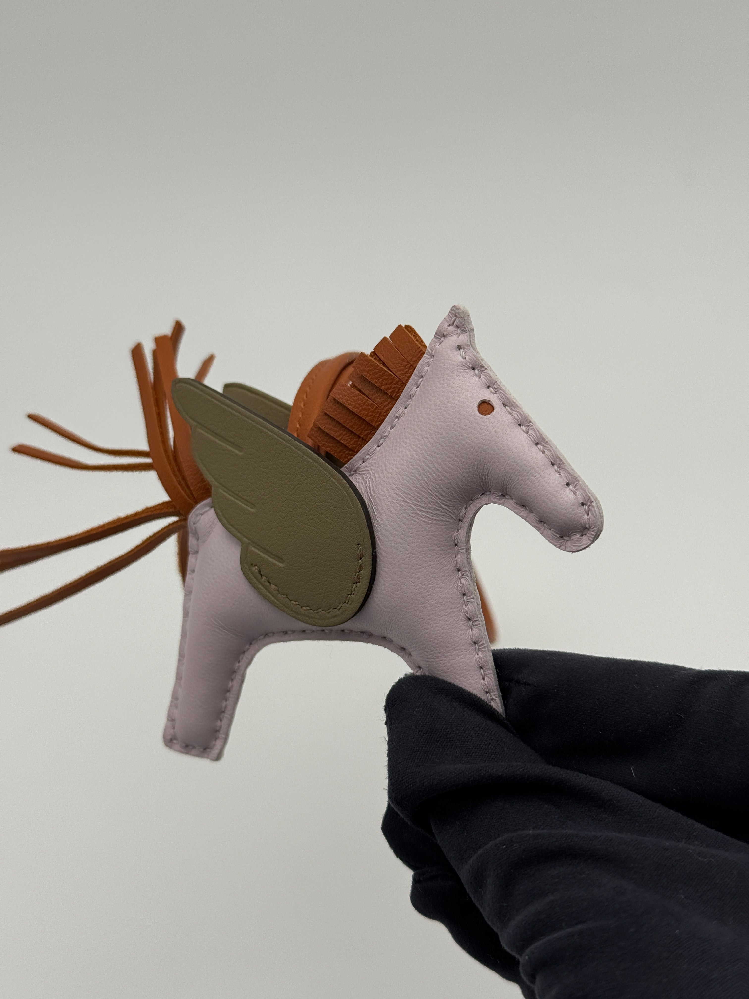 Hermès Rodeo PM Charm In Mauve With Pain D'Epice