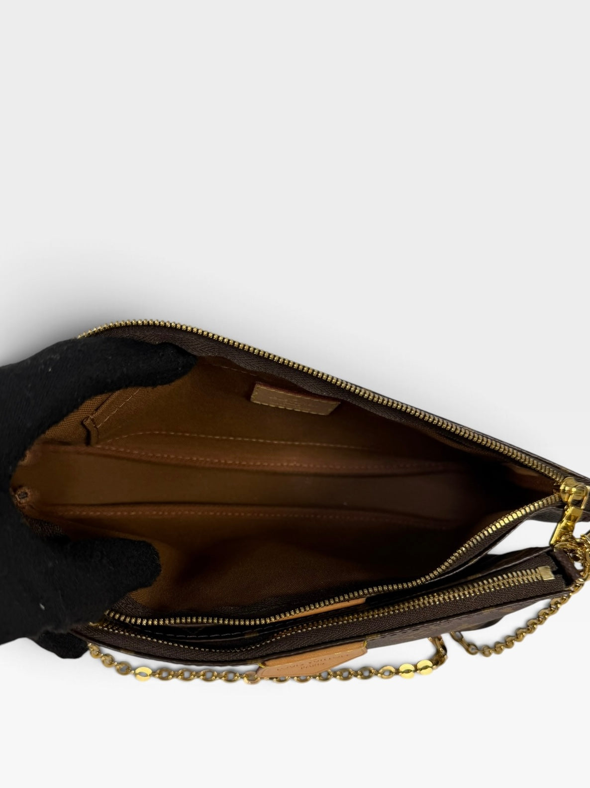 Louis Vuitton Multi Pochette In Monogram Canvas With Gold Hardware 100% authentic and preloved in excellent condition