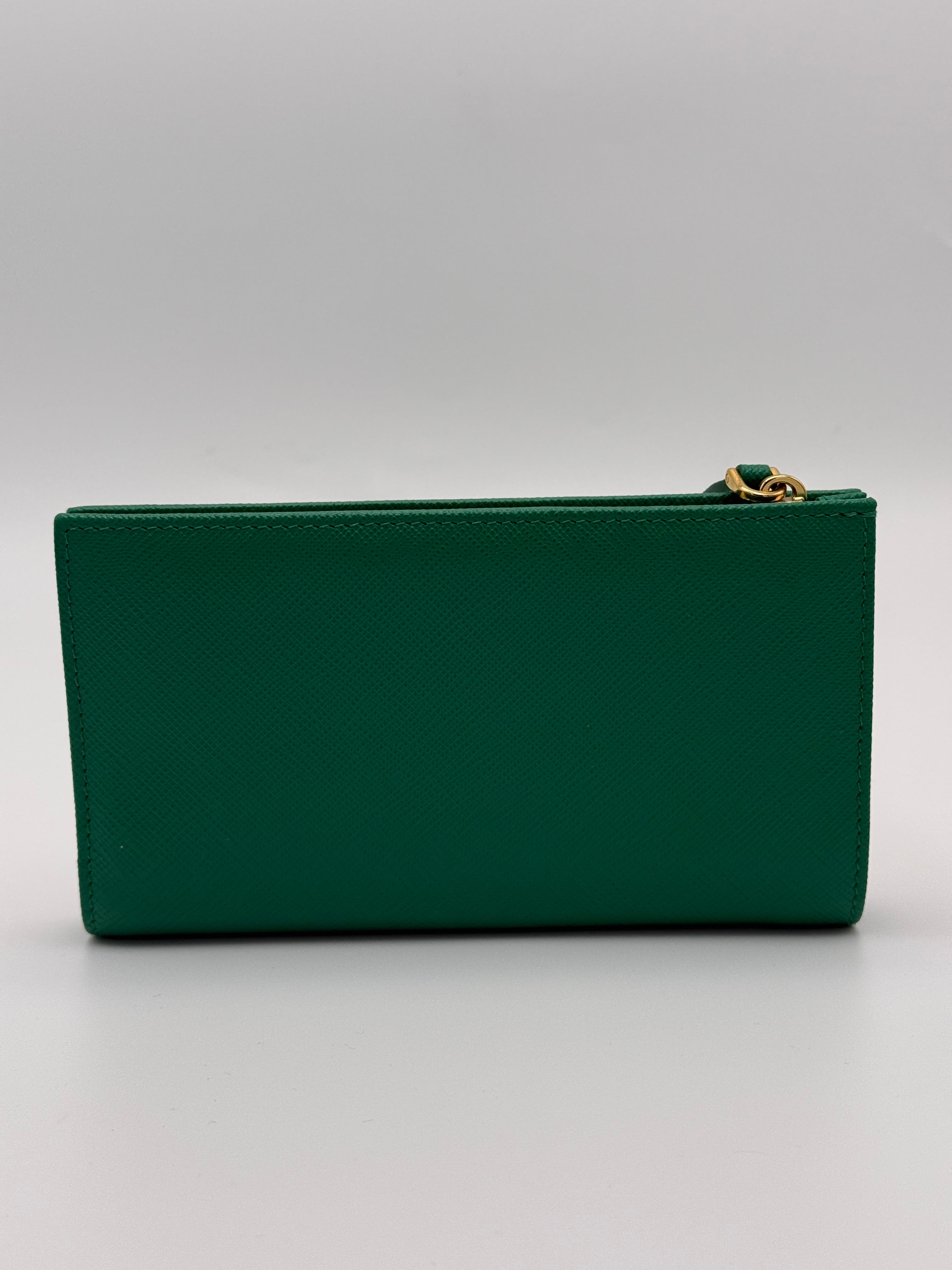 Prada Large Wallet In Green Saffiano Leather