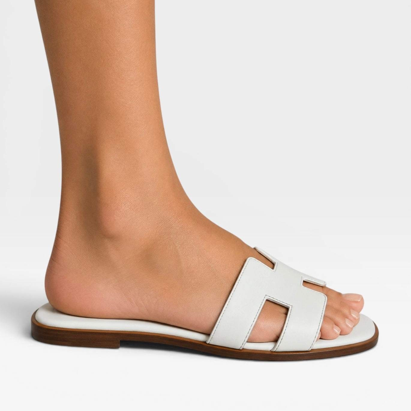 Hermès Oran Sandals (Size 37/UK4)
