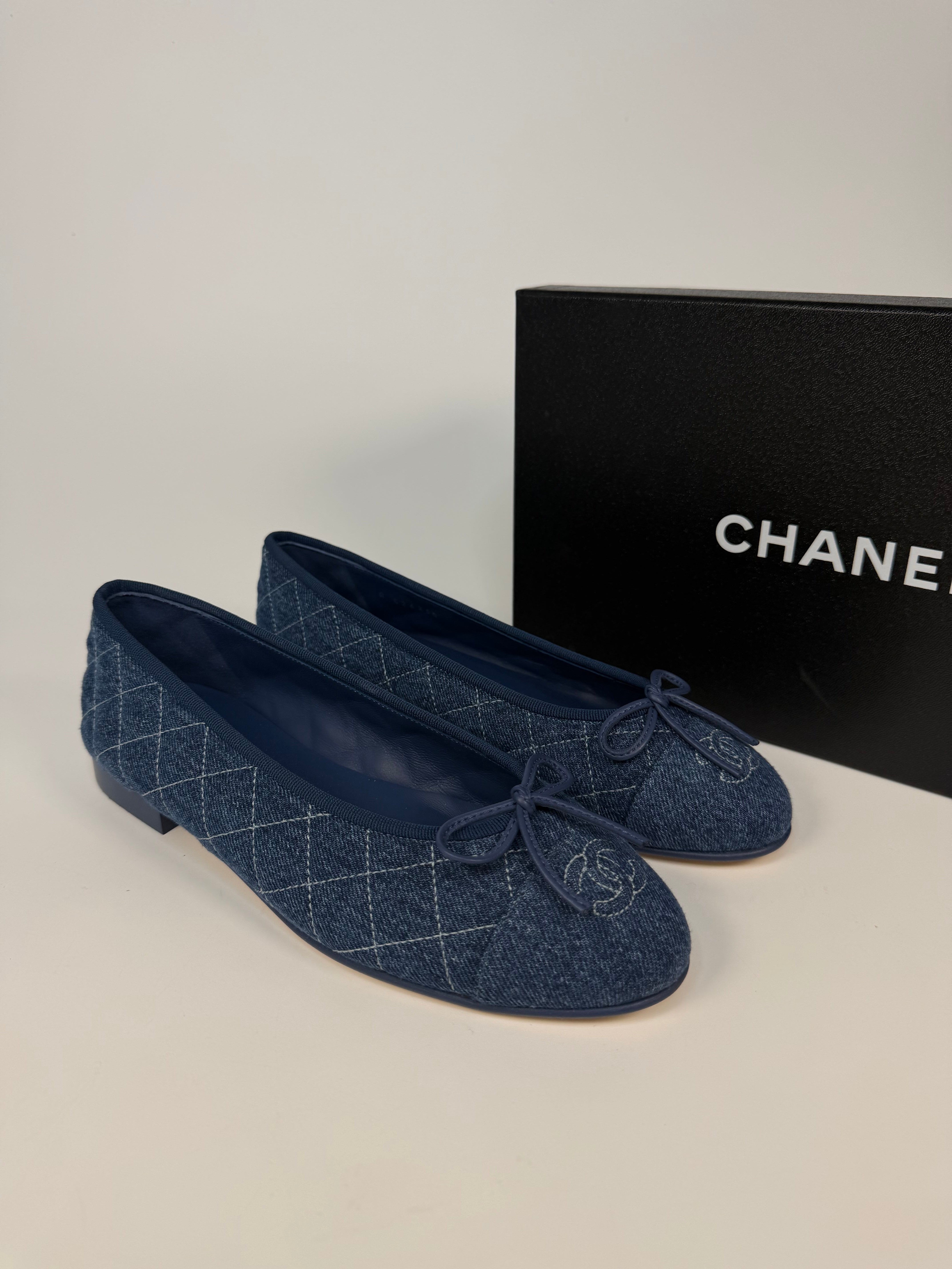 Chanel Ballet Pumps In Denim Blue (Size 38/UK 5). Authentic and preloved in new /unused condition . Verified by Luxe Cheshire. Insured next day delivery