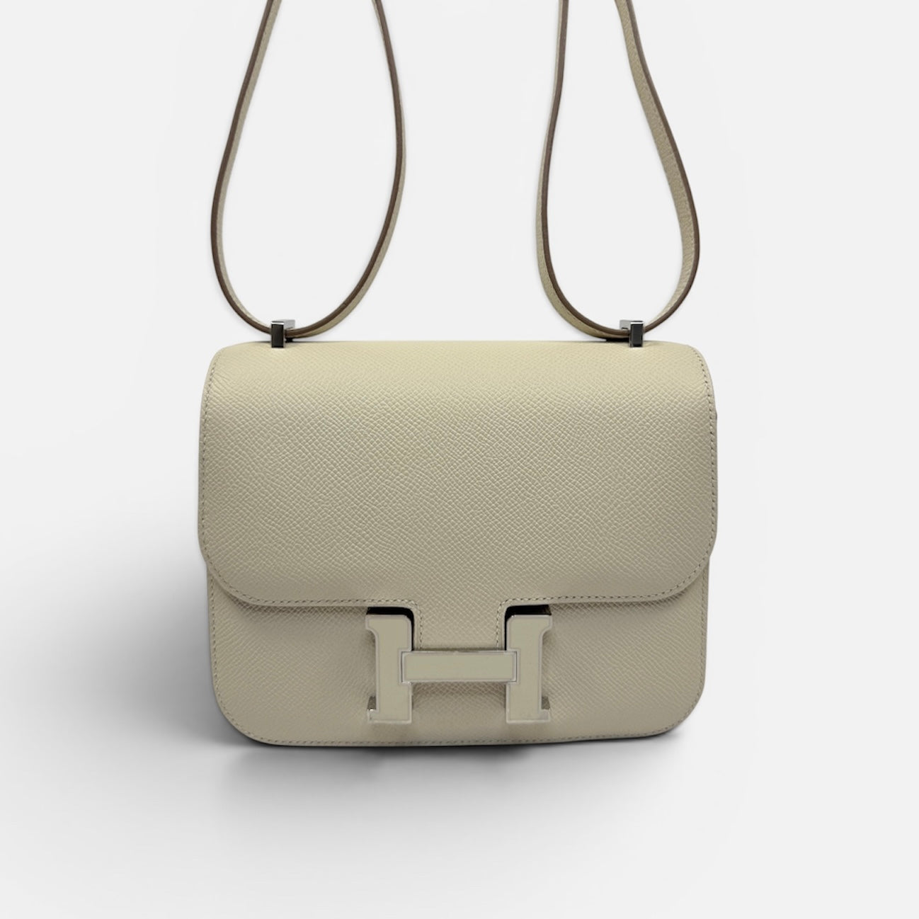 Hermès Constance 18 In Craie Epsom Leather With Lacquered Hardware