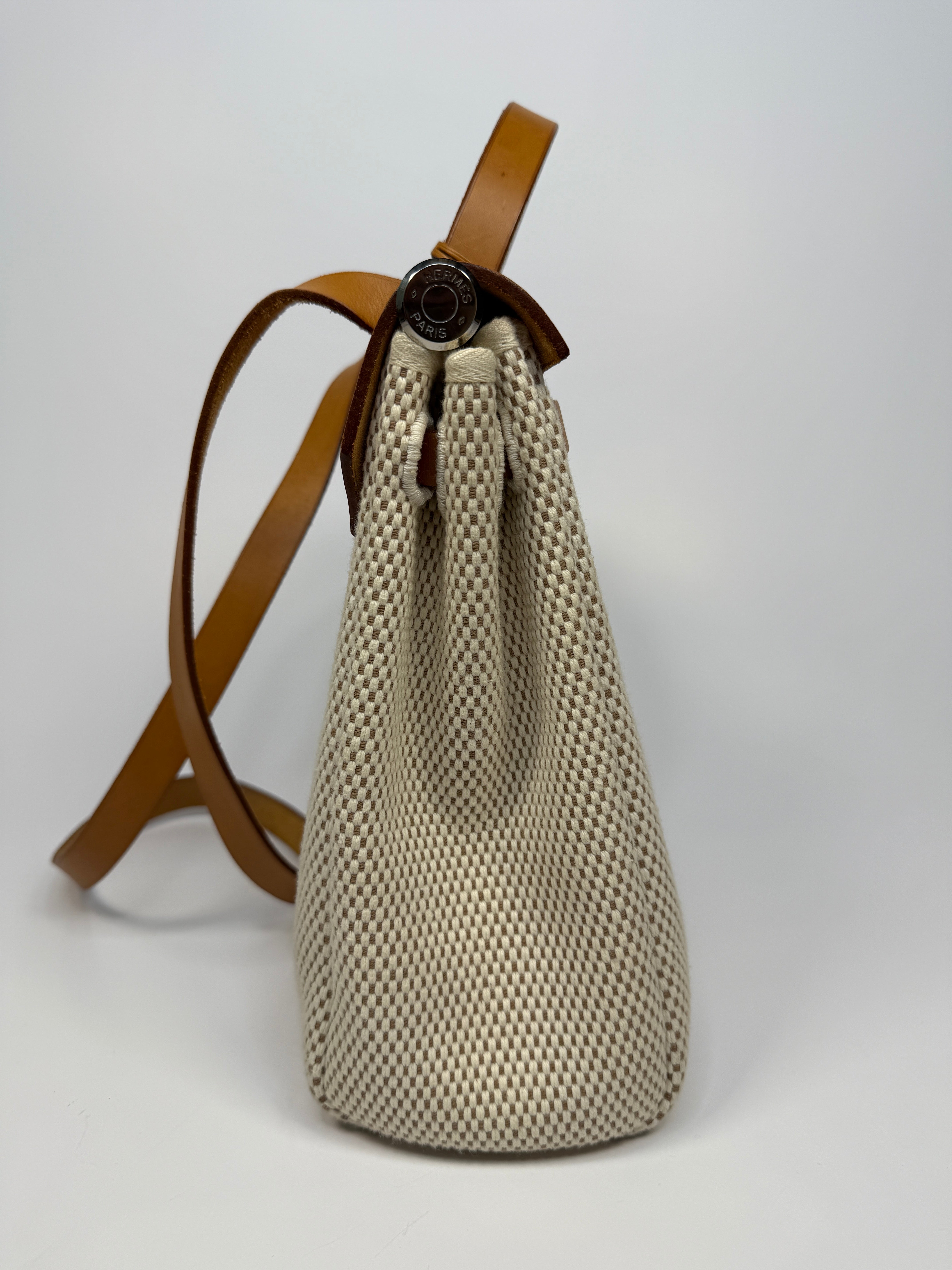 Authentic Pre Loved Hermès Herbag 31 Zip Bag Excellent Condition