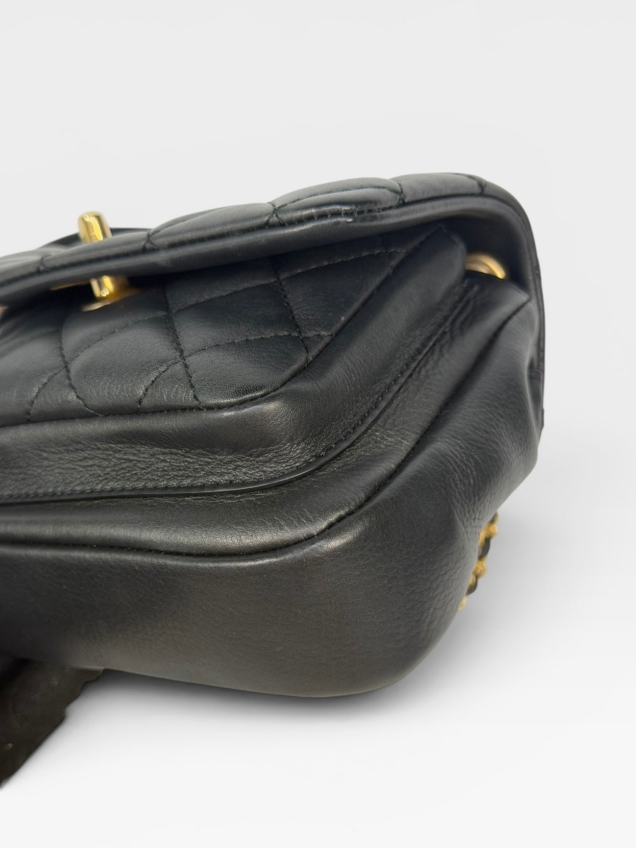 Chanel Mini Business Affinity Bag In Black Calfskin With Gold Hardware. 100% authentic and preloved in excellent condition