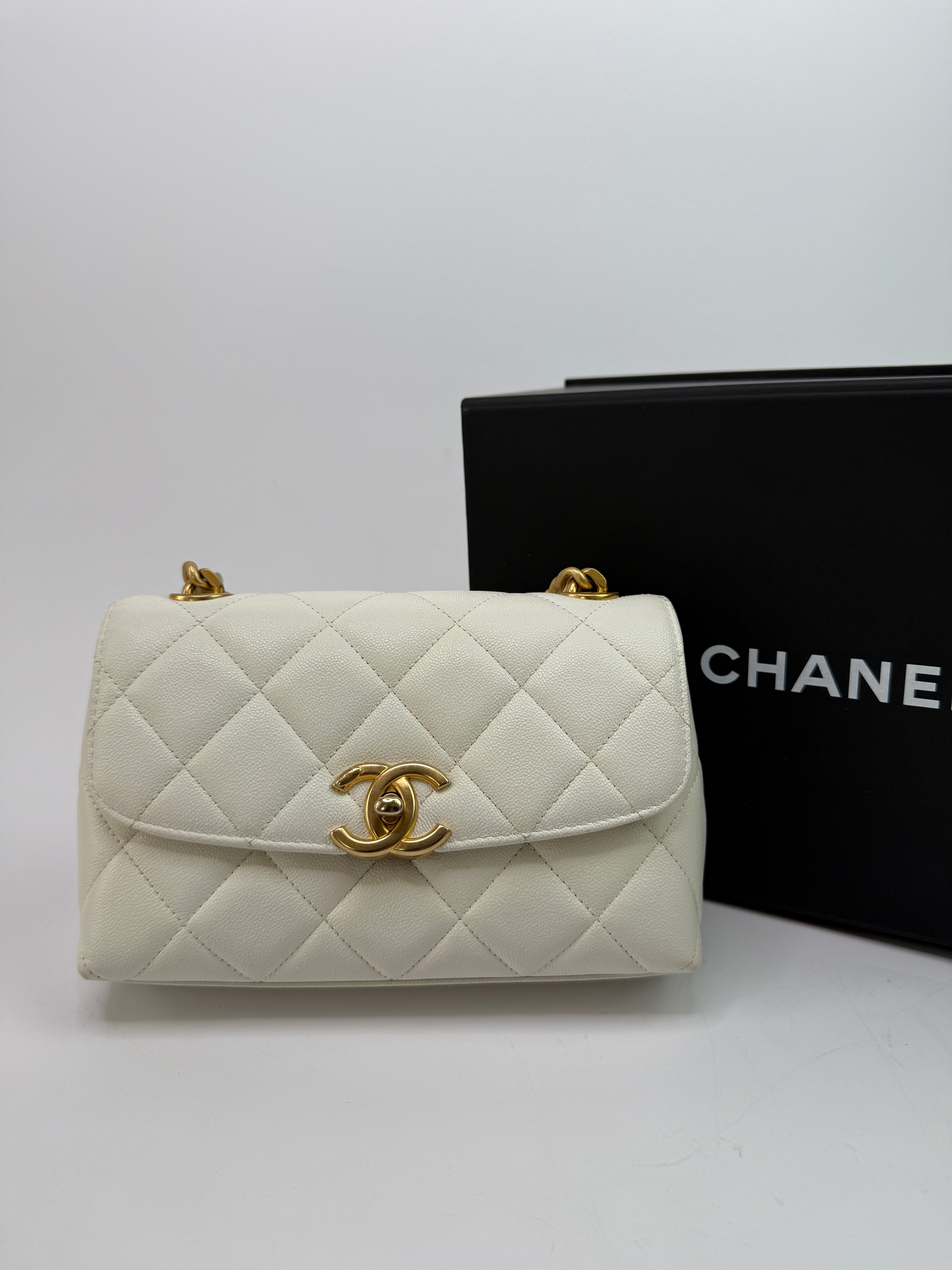 Chanel Seasonal Flap In White Caviar Leather GHW
