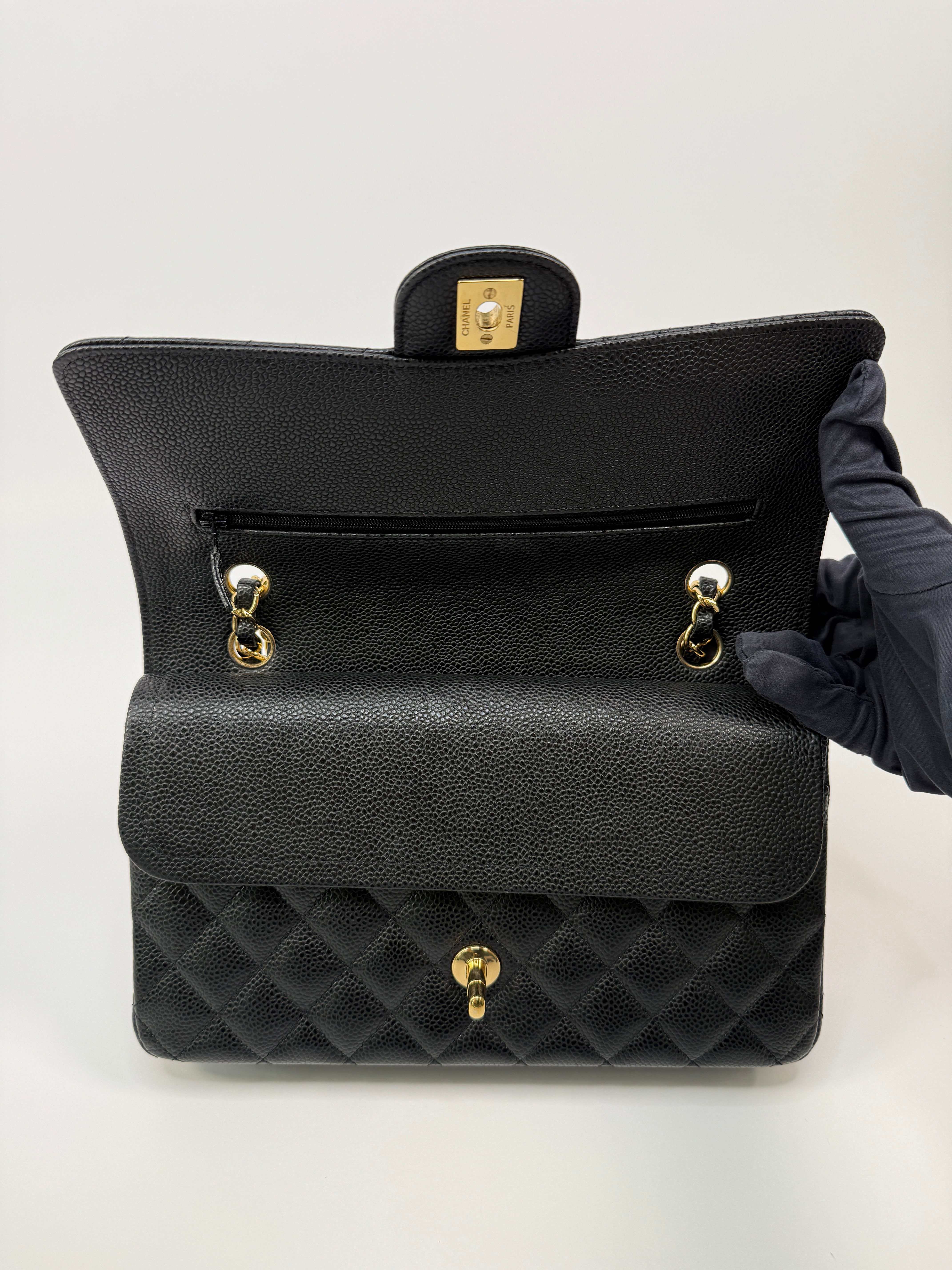 Chanel Medium Classic Double Flap Black Caviar With GHW