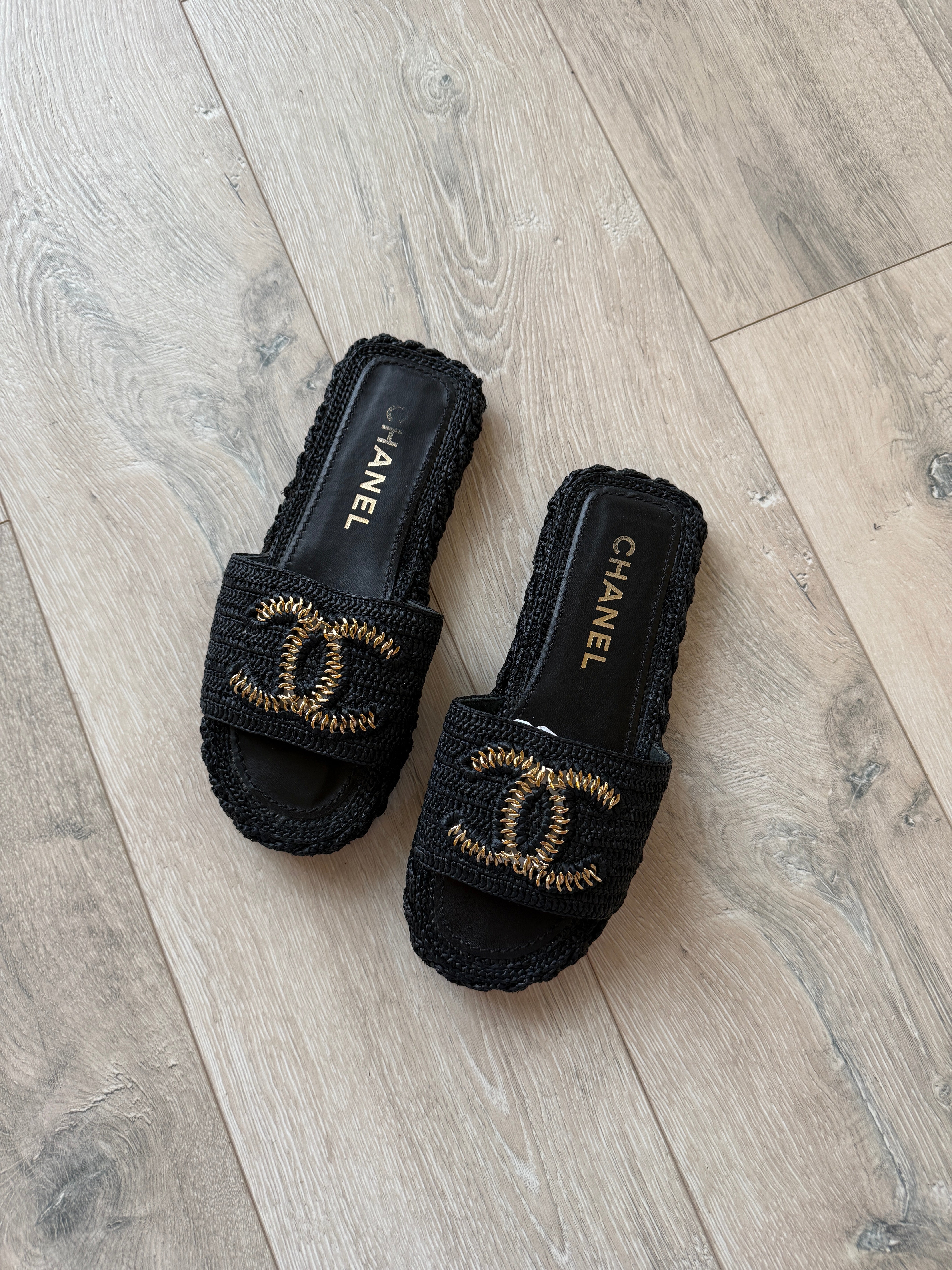 Chanel CC Raffia Slides (Size 39/UK6)