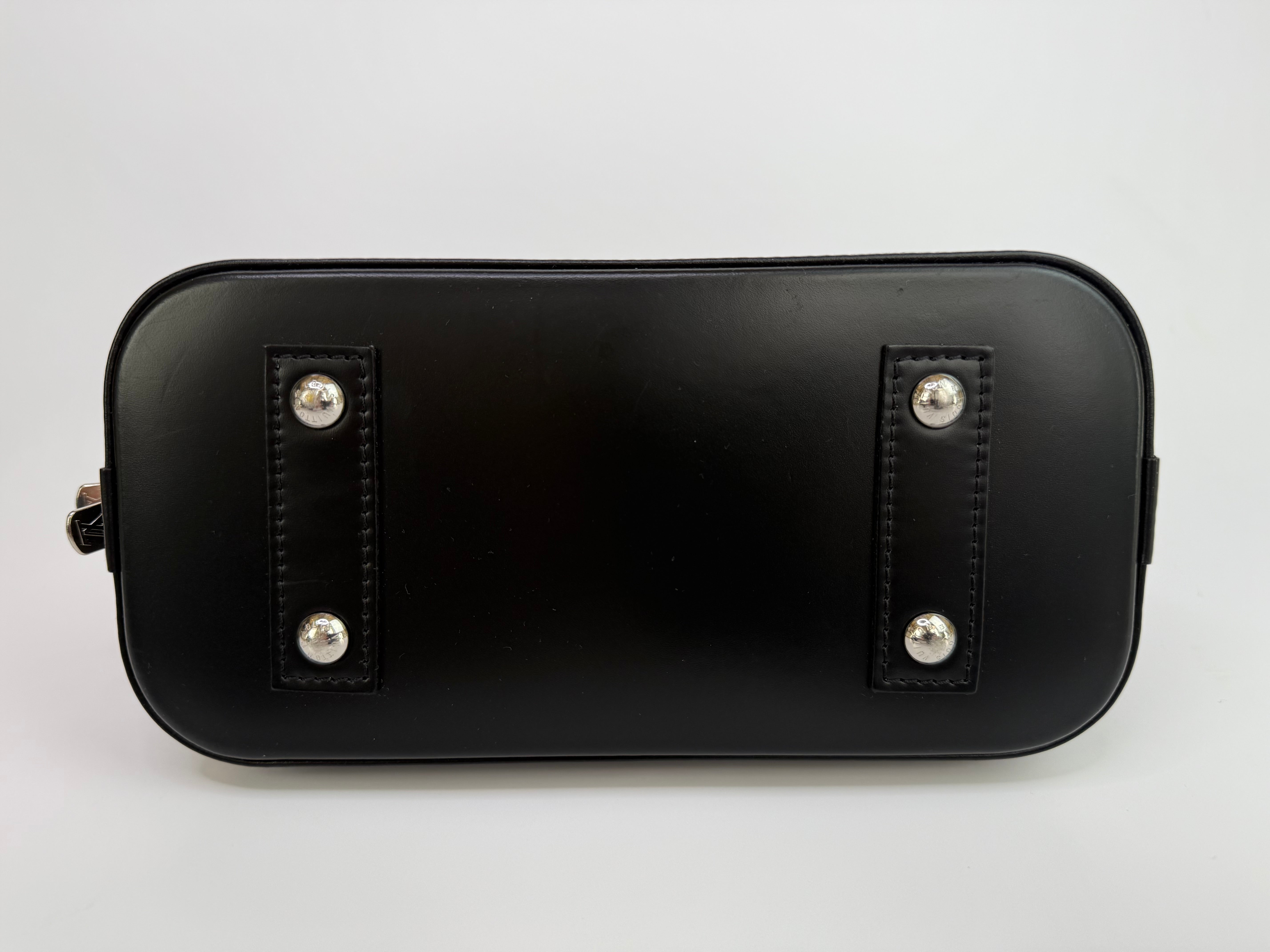 Louis Vuitton Alma BB Bag