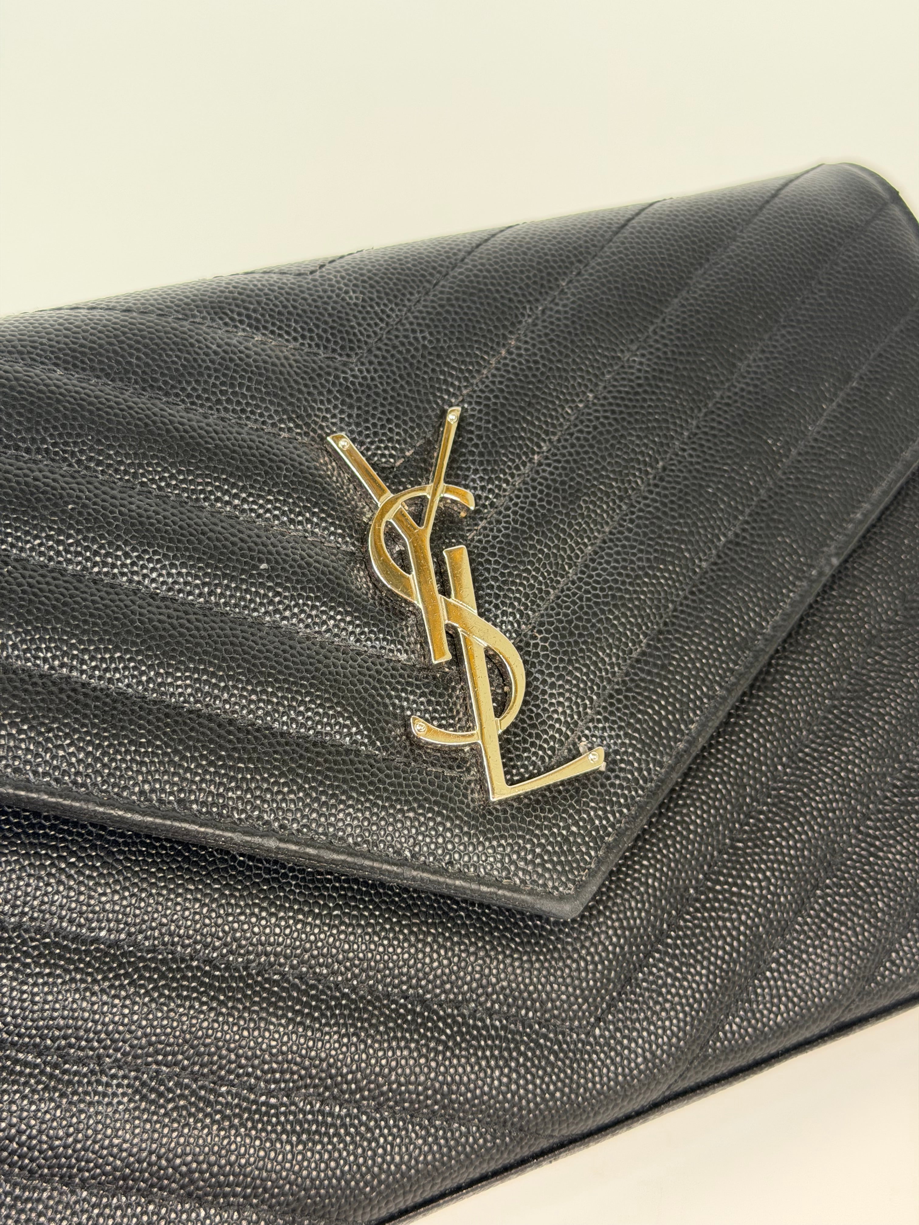 Saint Laurent Cassandre Chain Wallet In Black With Silver Hardware in good condition 100% authentic and preloved