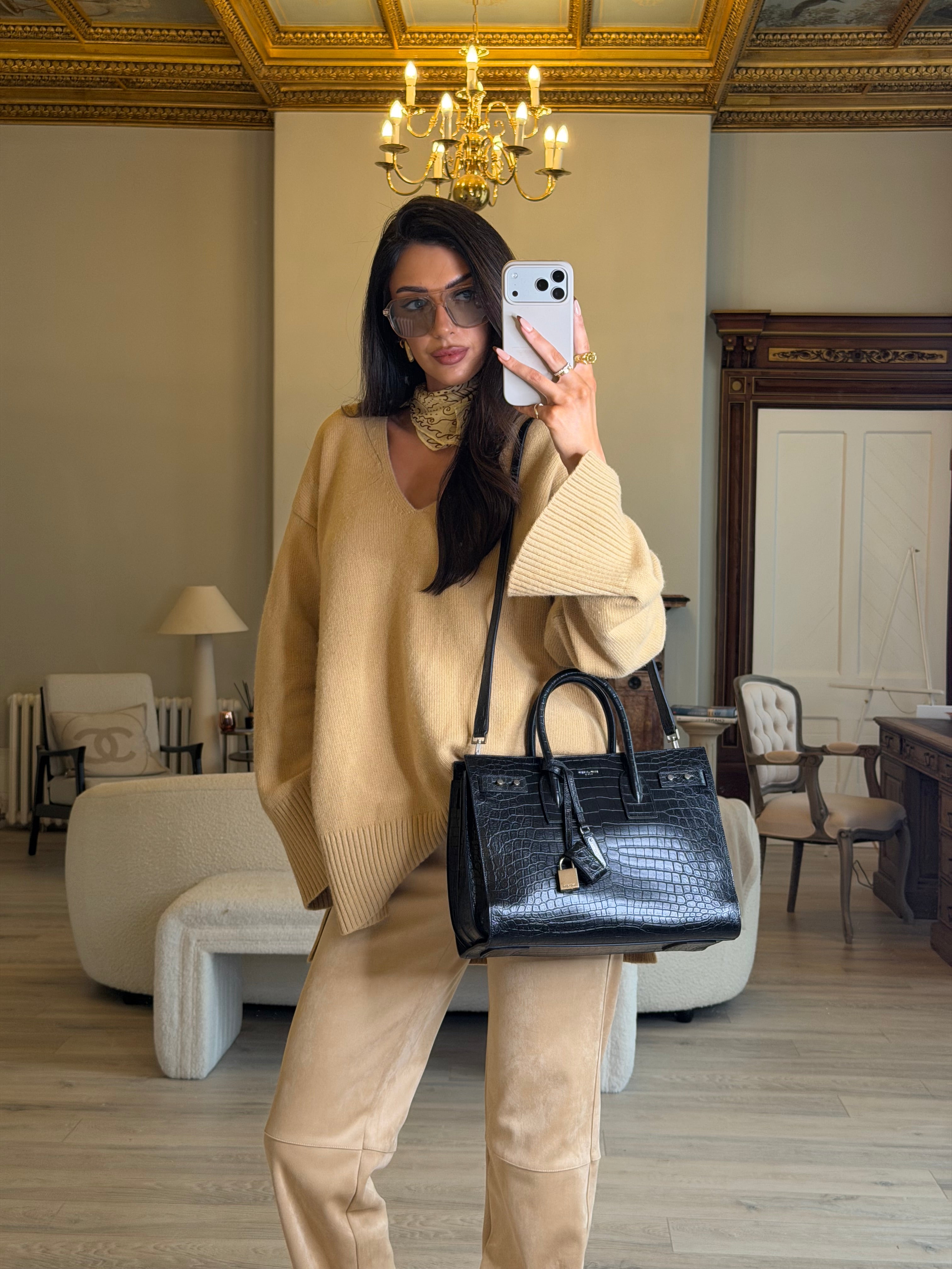 Saint Laurent Large Sac De Jour In Black Croc Embossed Leather With Silver hardware In excellent preloved condition Authentic and preloved.