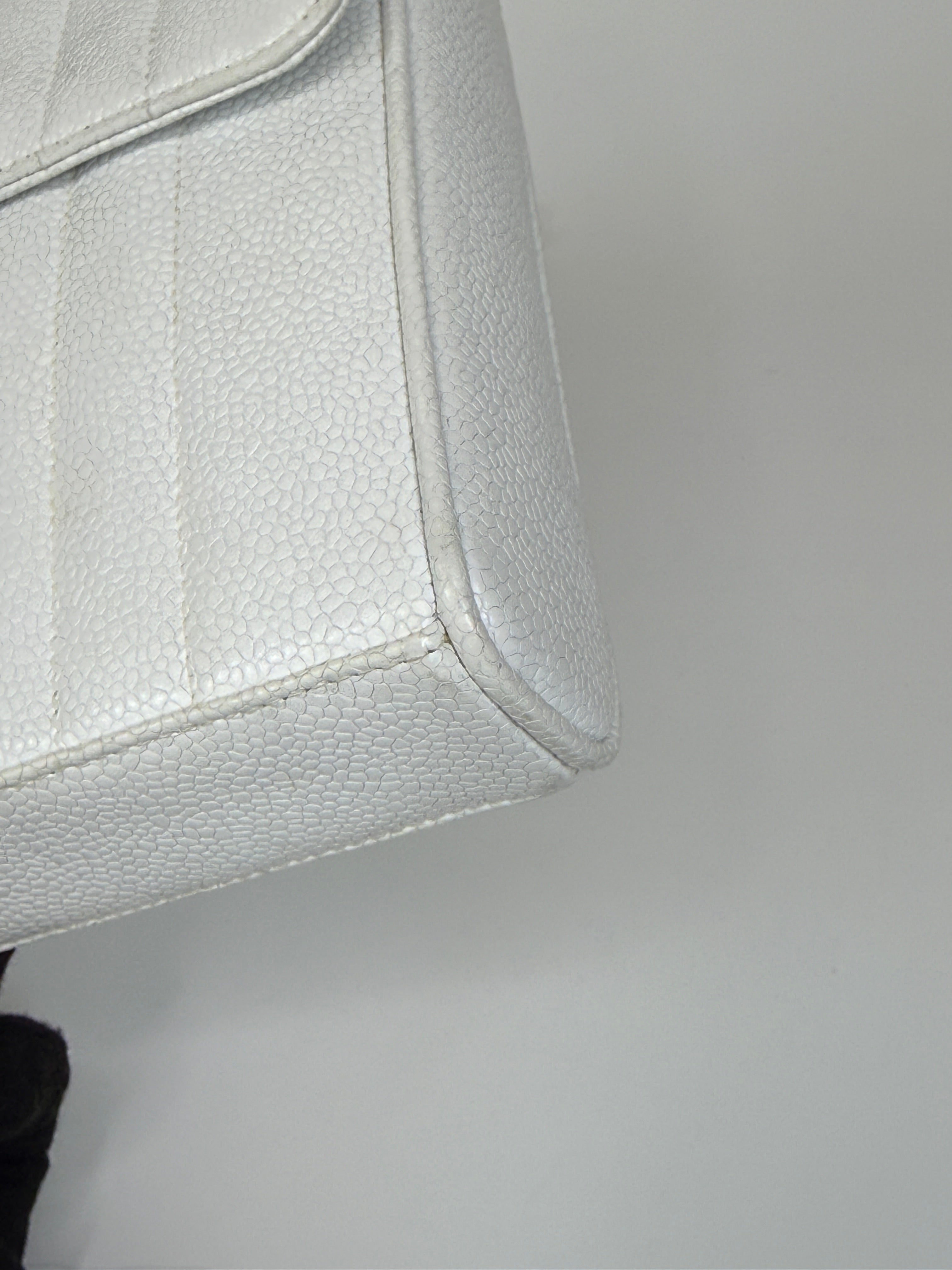 Chanel Vintage Mini Square Flap In White Caviar Leather With 24kt Gold Hardware. Excellent condition 100% Authenticity Guarantee