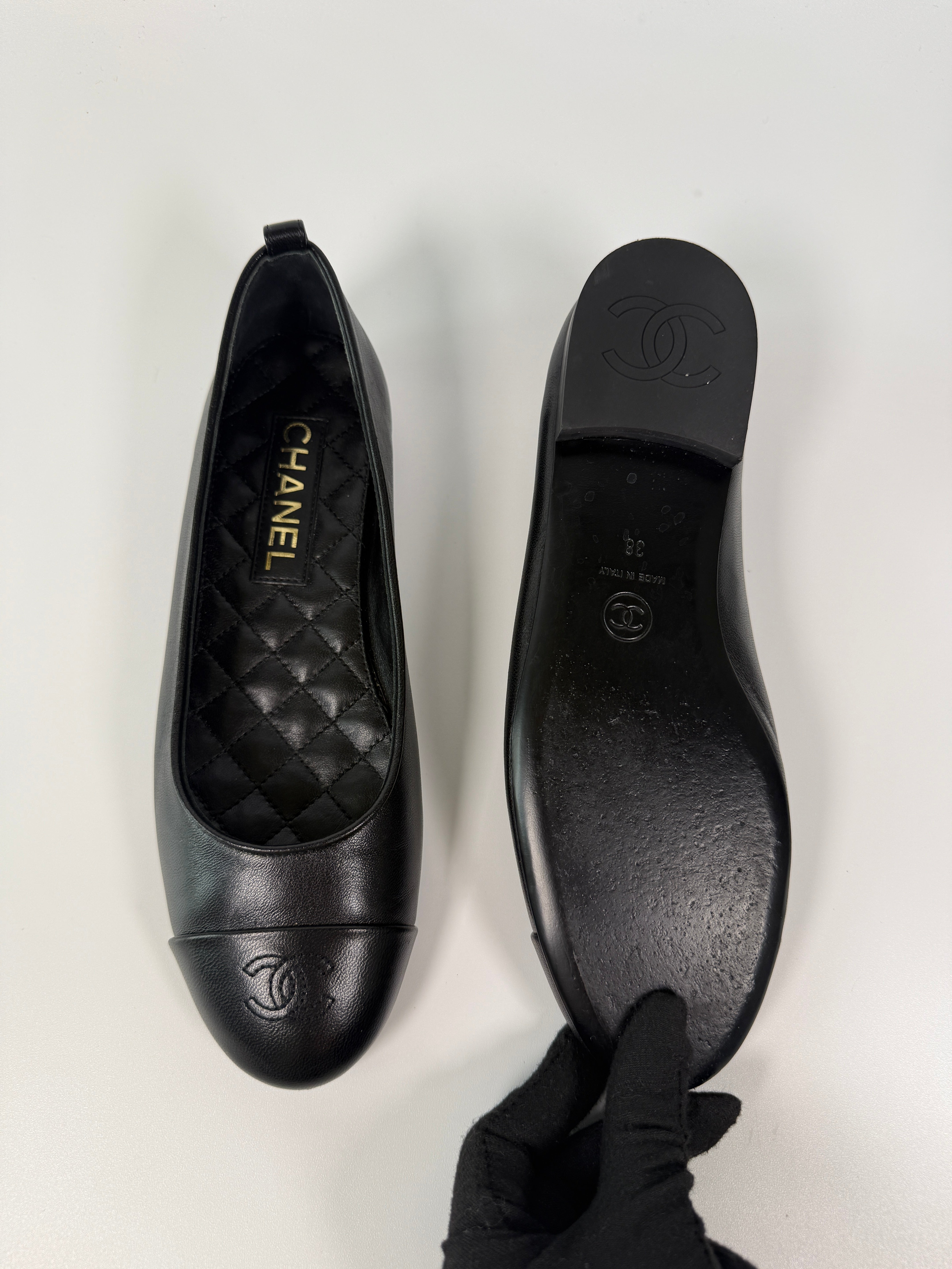 Chanel Ballet Pumps In Black Quilted Lambskin Leather (Size 38/UK5)