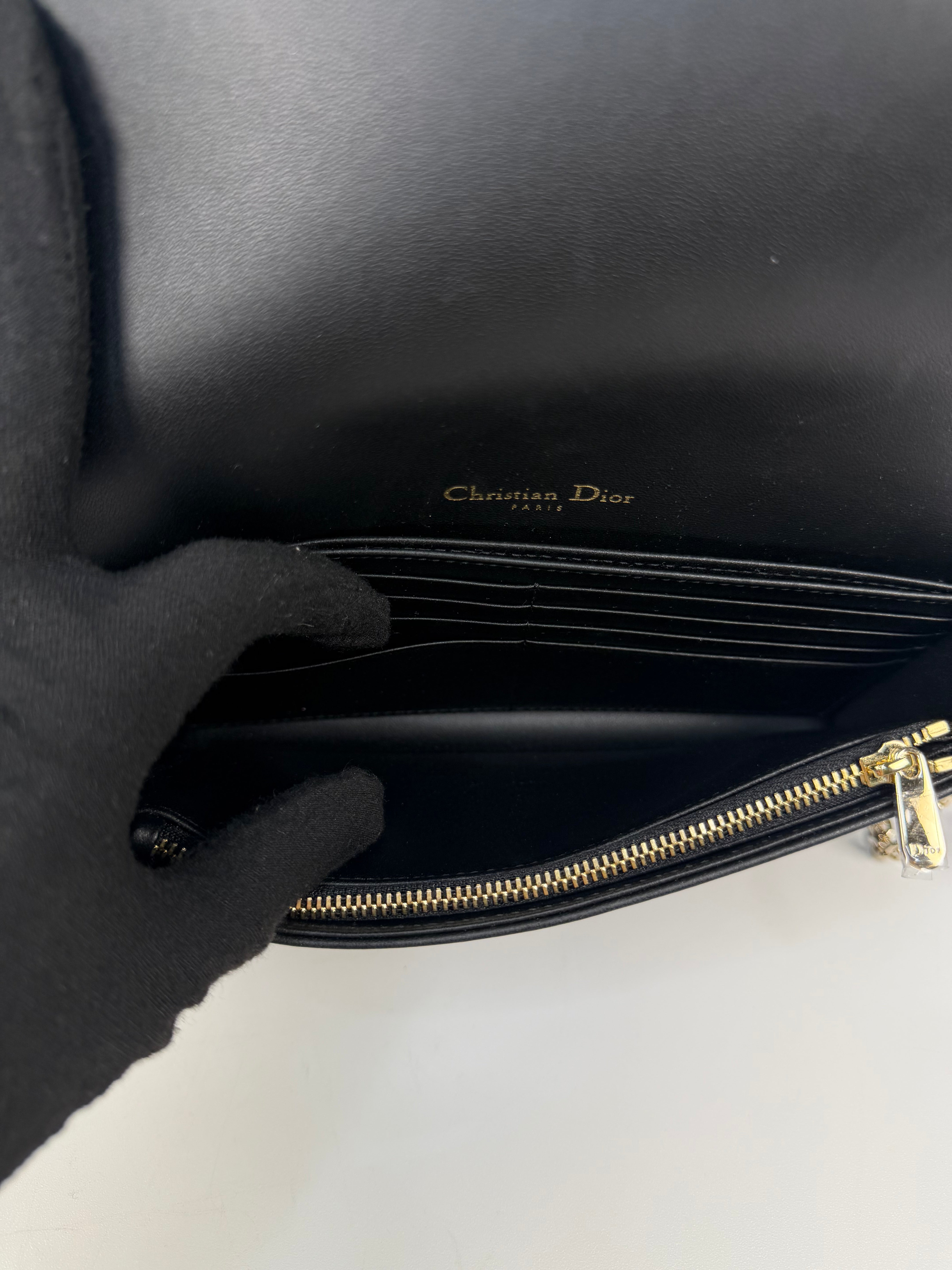 Christian Dior Lady Dior Pouch Black Lambskin Gold Hardware
Pre Loved & Authentic
New/unused
Insured next day delivery