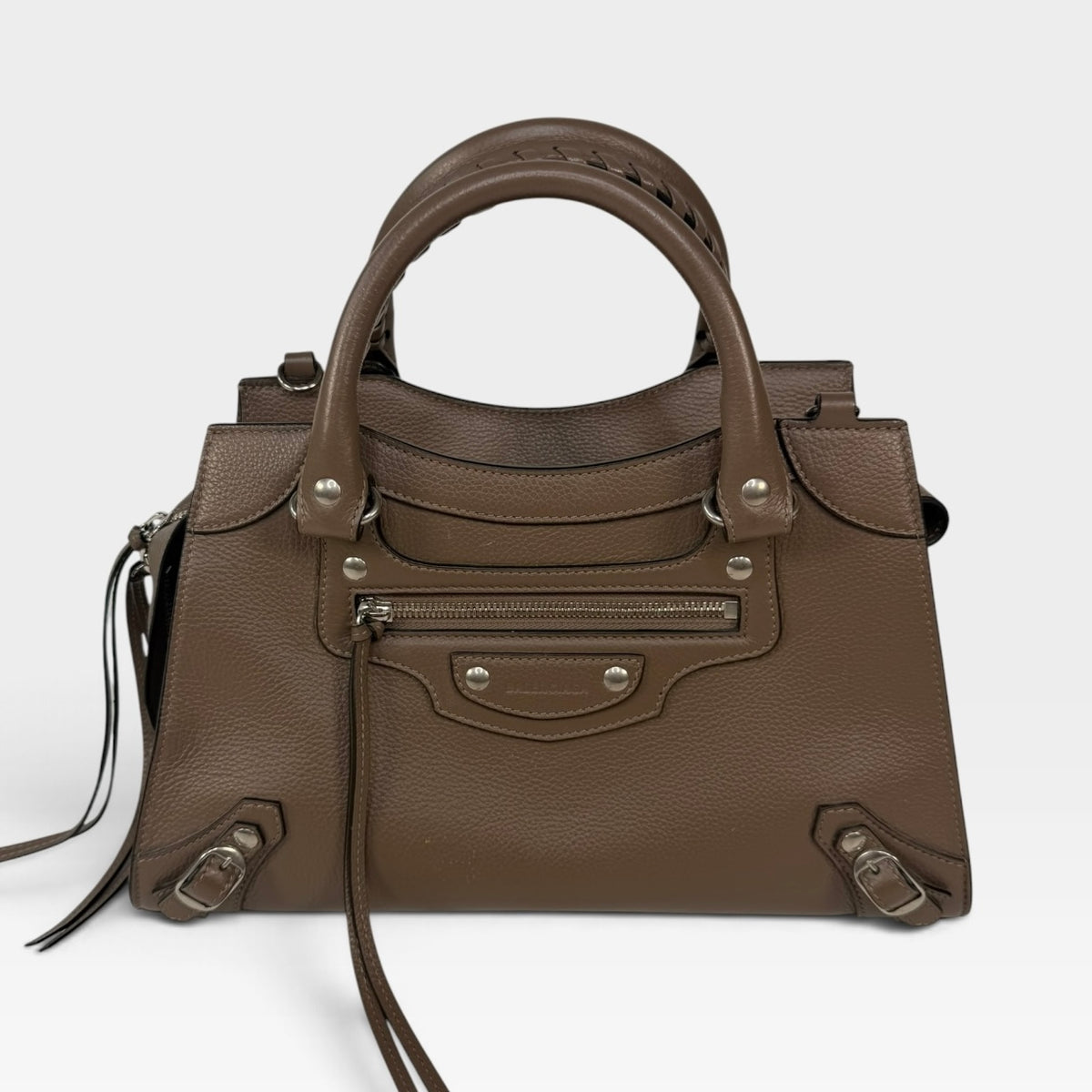 Balenciaga Large Neo Bag In Brown With Silver Hardware. 100% authentic and preloved in excellent condition