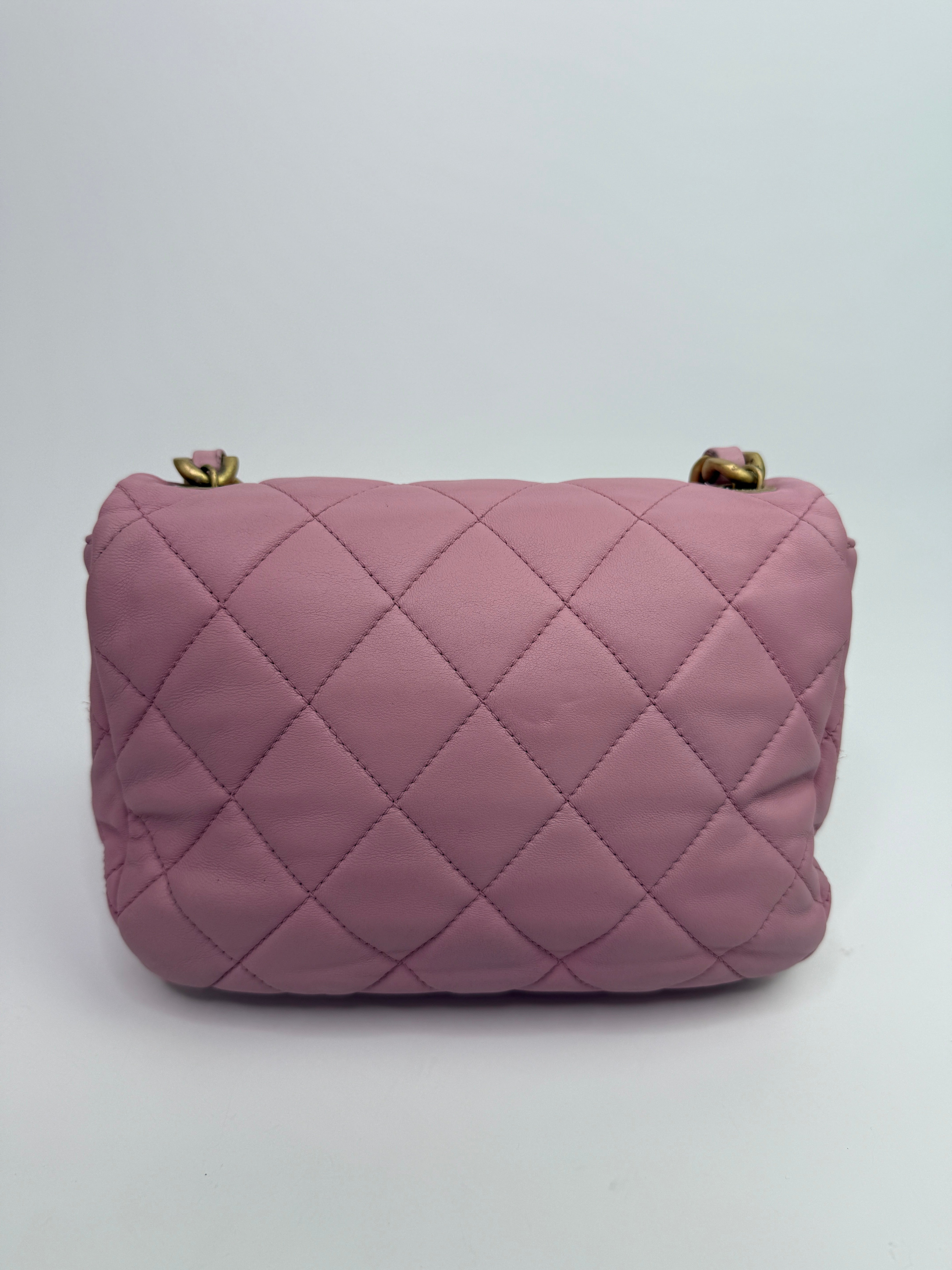 Chanel Pink Lacquered Flap Bag With Gold Hardware
Pre Loved & Authentic