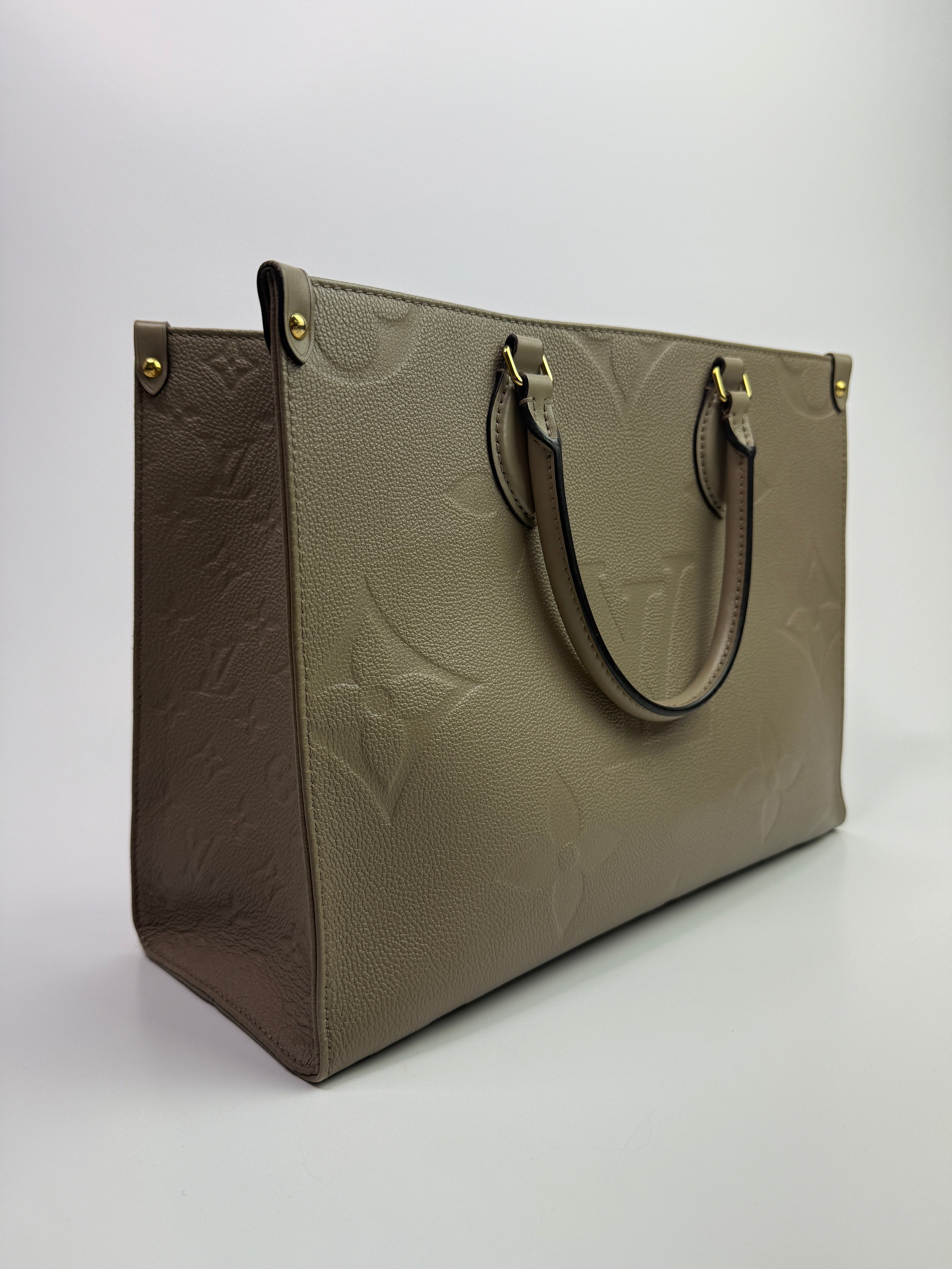 Louis Vuitton On The Go MM Bag